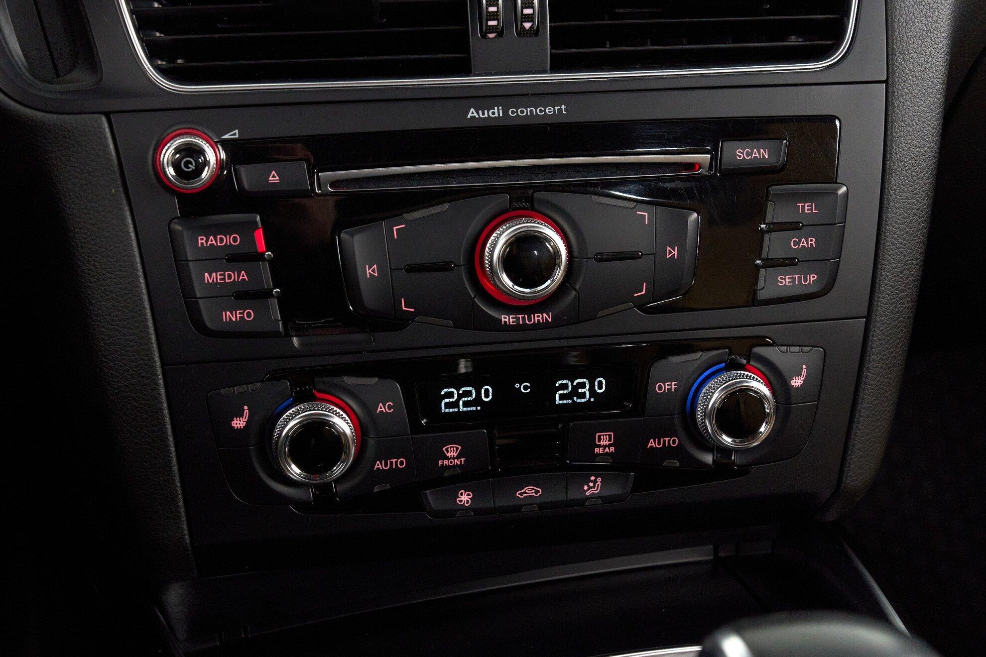 Audi Q5 2014, черный