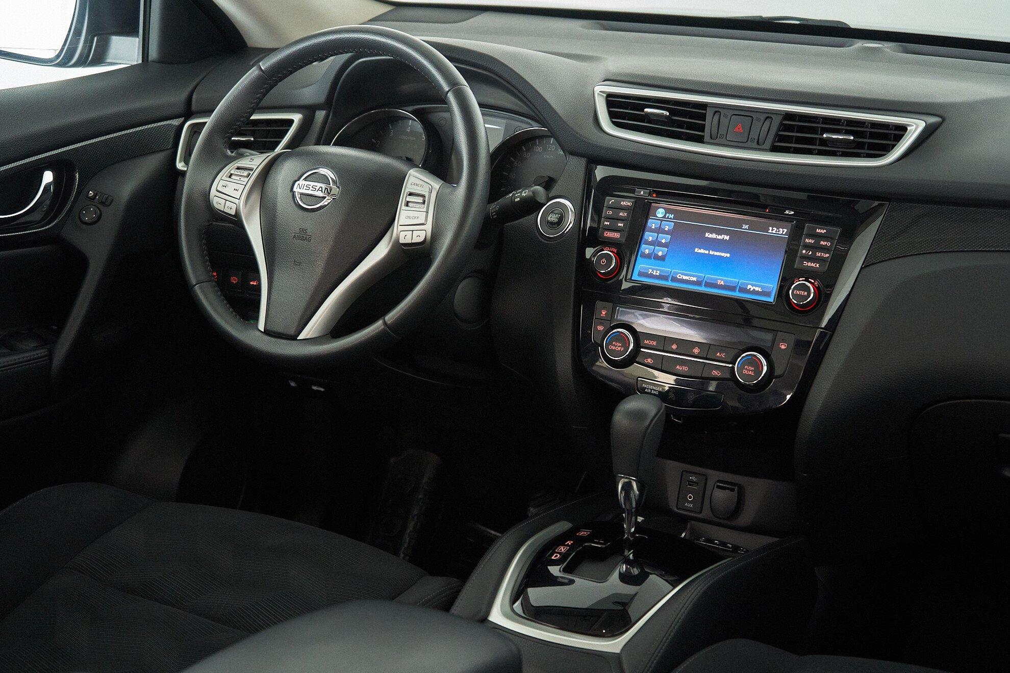 Nissan X-Trail 2017, черный