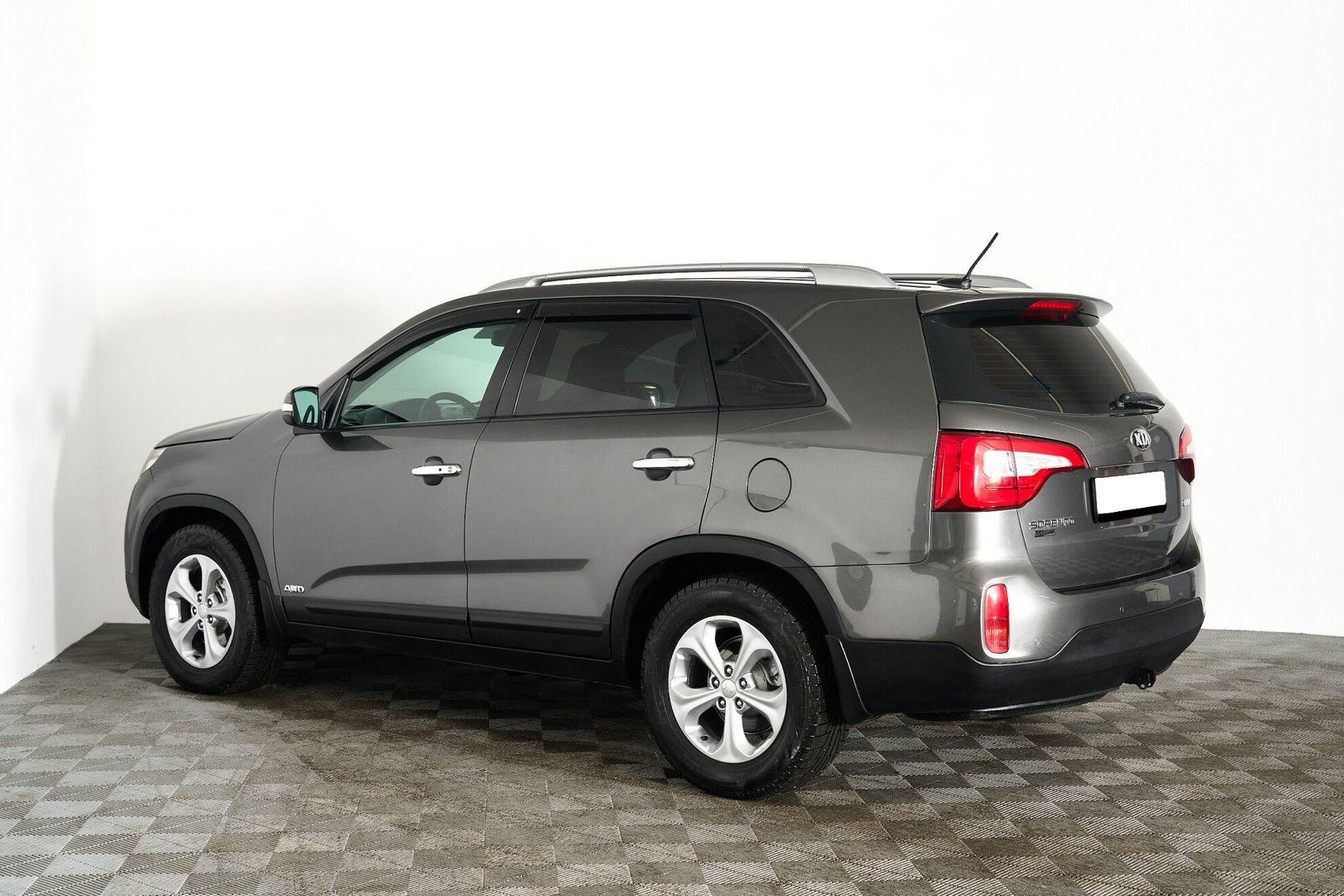Kia Sorento 2017, серый