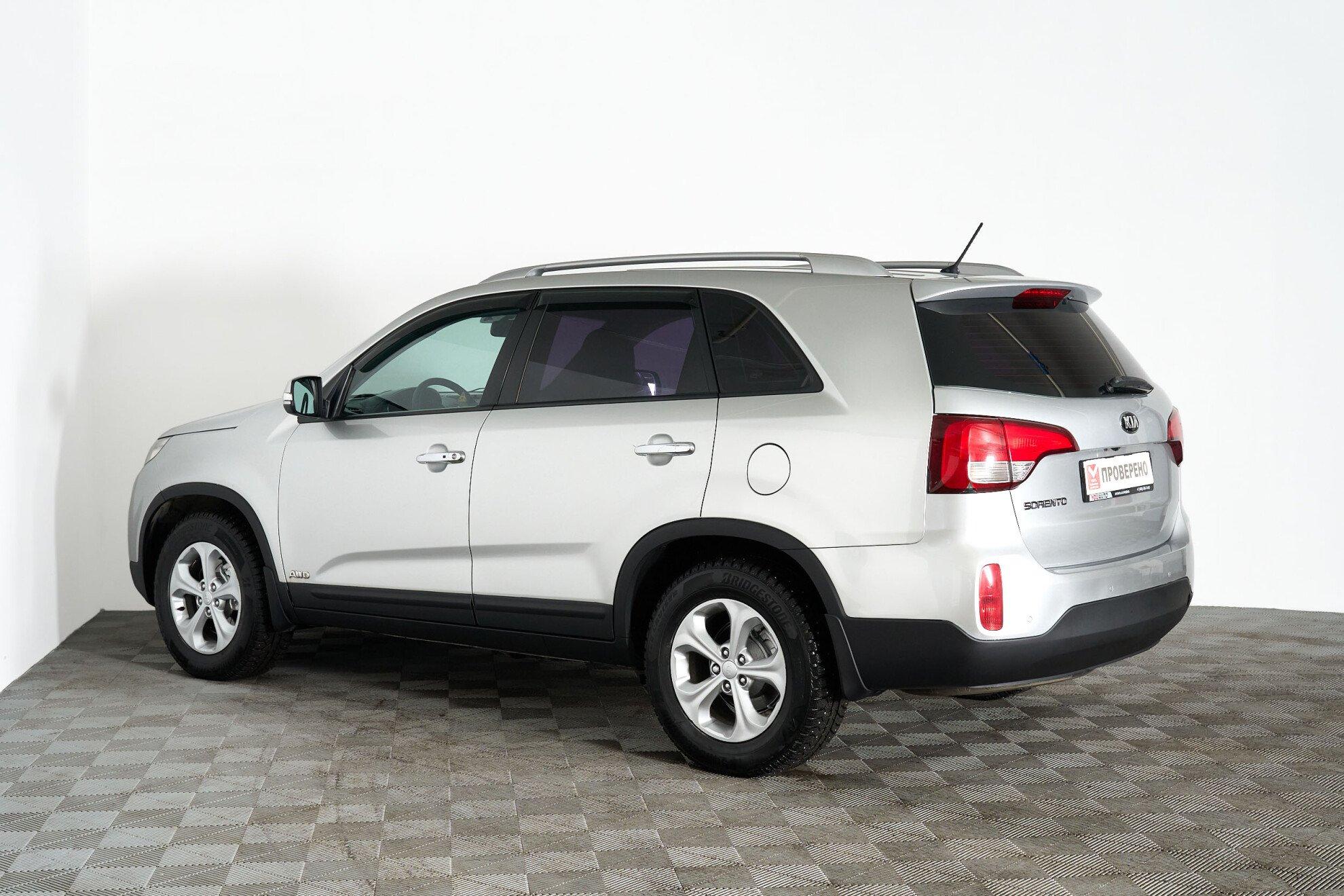 Kia Sorento 2012, серебряный