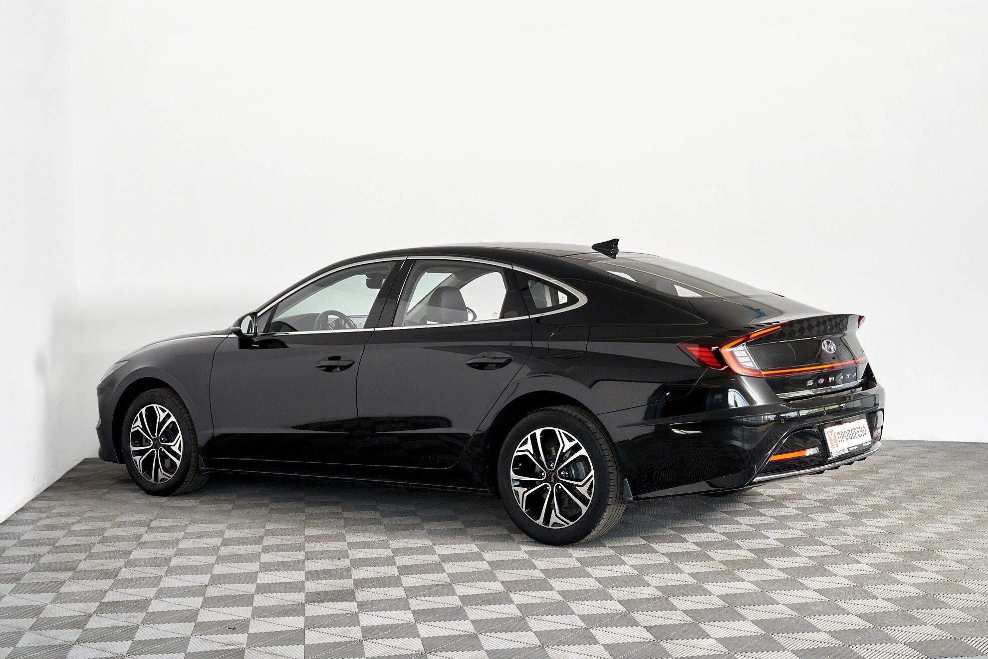 Hyundai Sonata 2019, черный