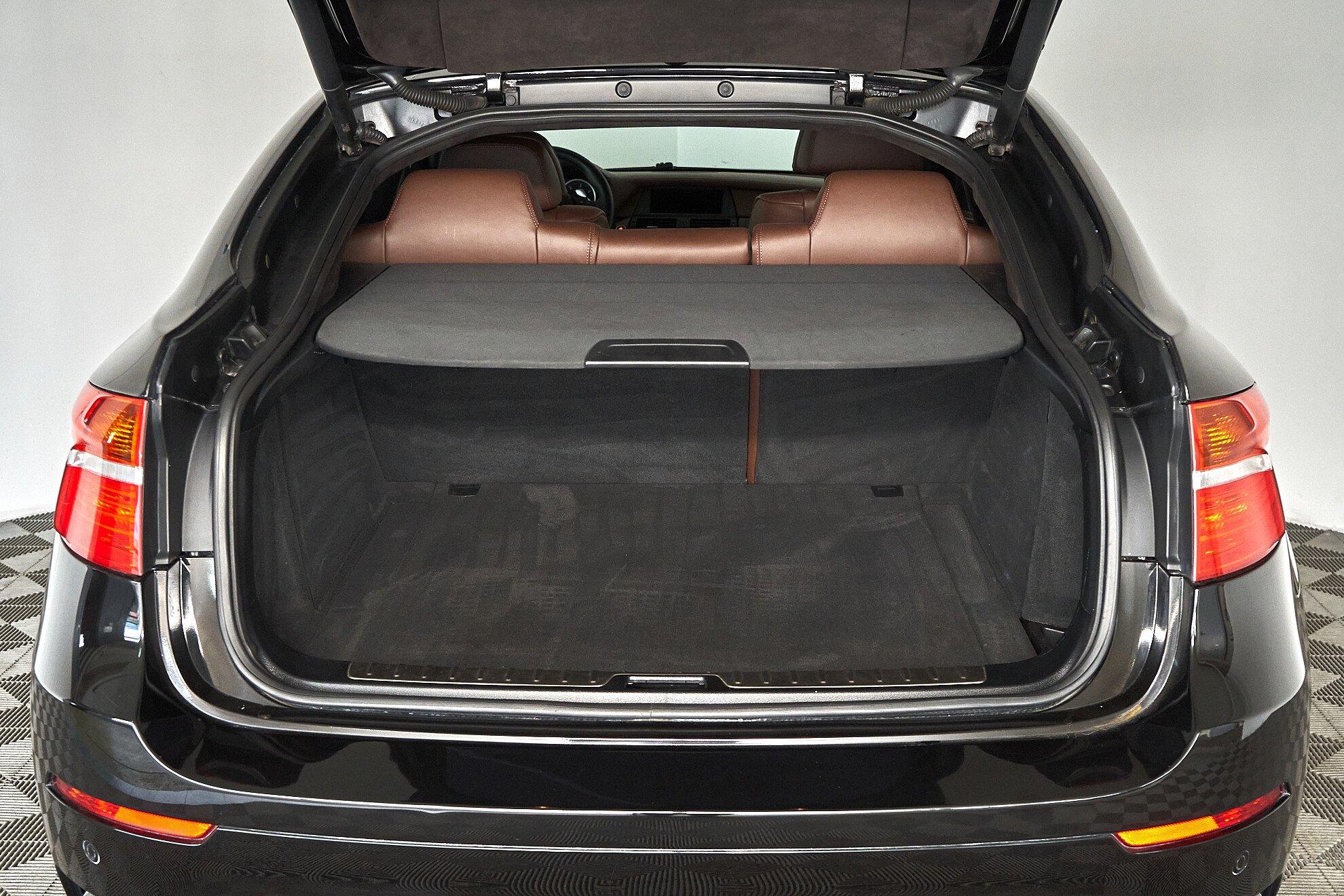 BMW X6 2010, черный