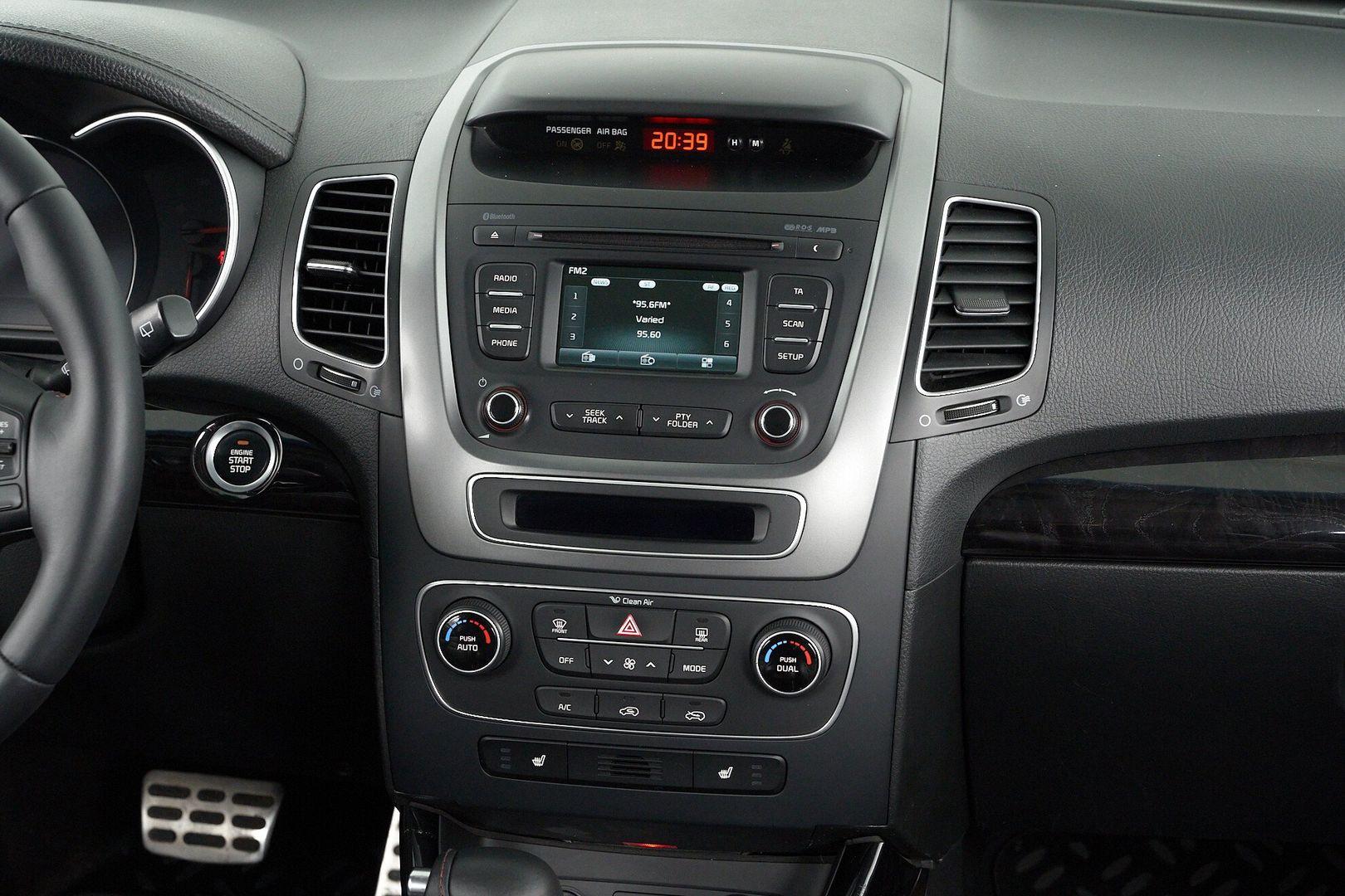 Kia Sorento 2019, черный
