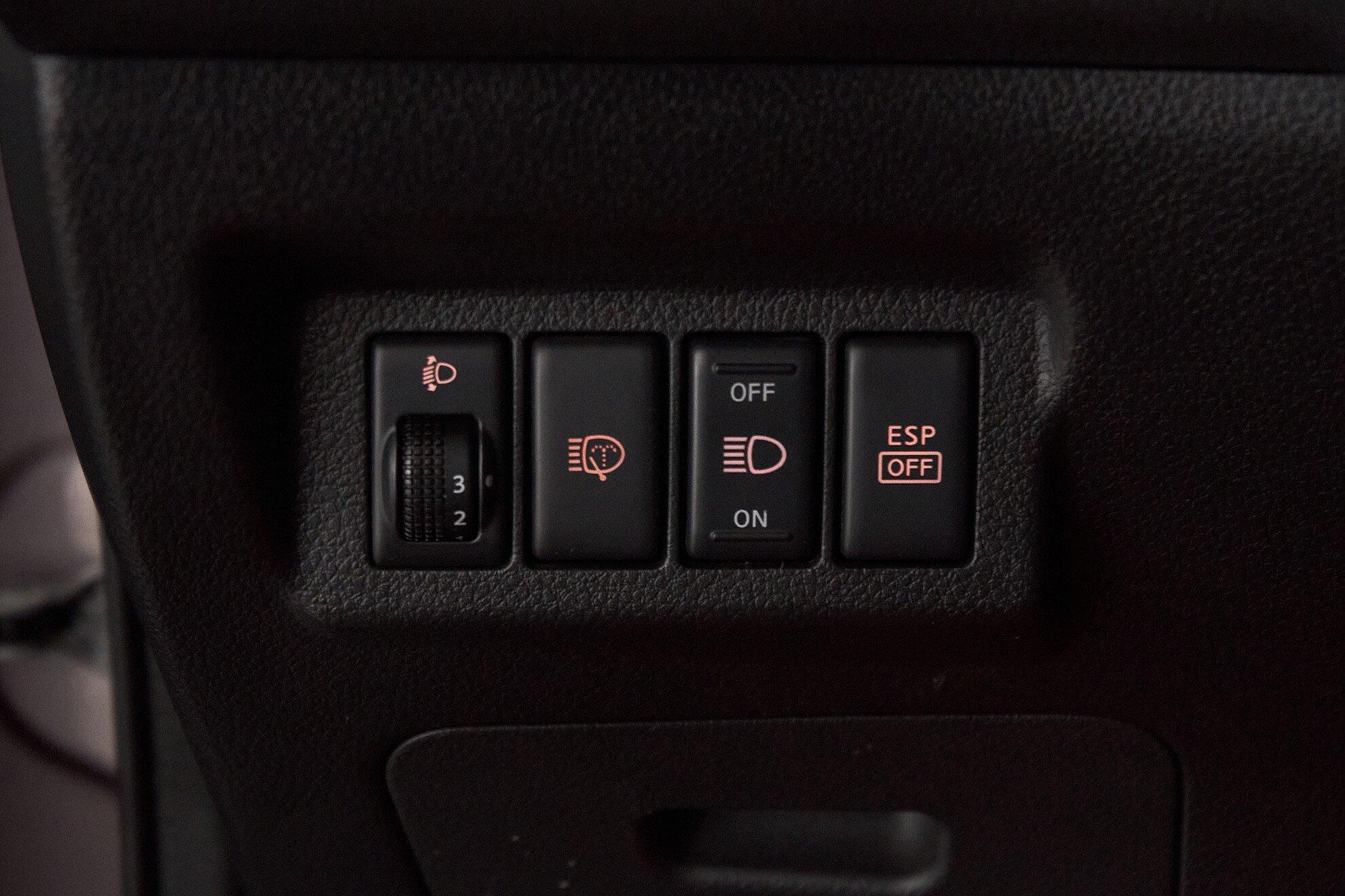Nissan X-Trail 2010, серый