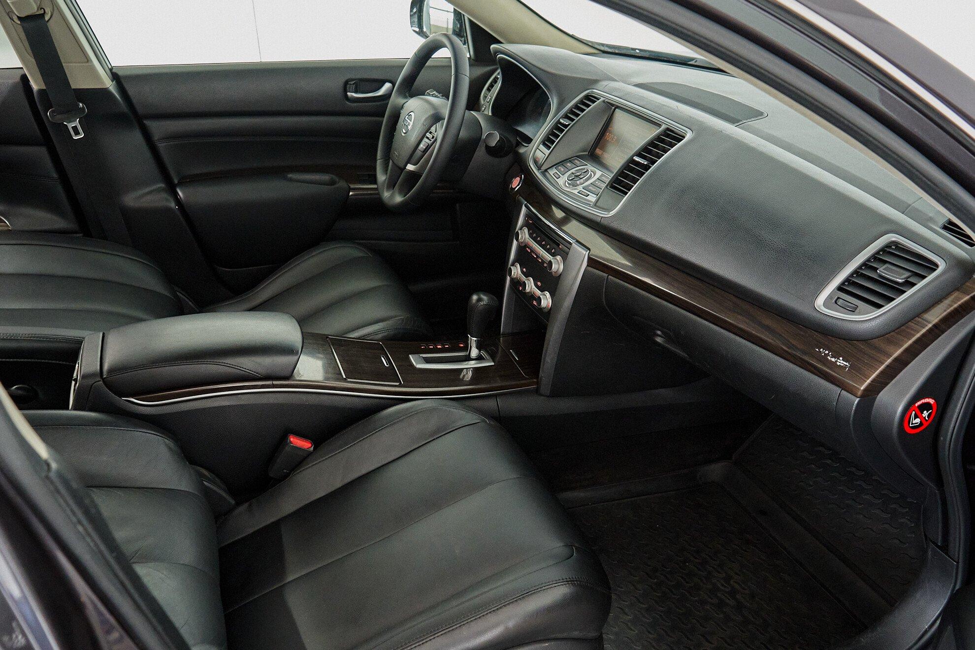 Nissan Teana 2011, серый