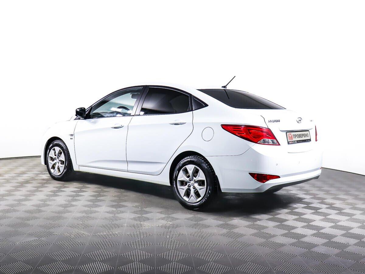 Hyundai Solaris 2016, белый