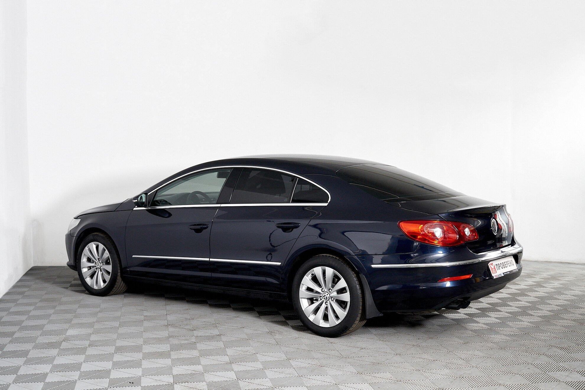 Volkswagen Passat CC 2011, синий