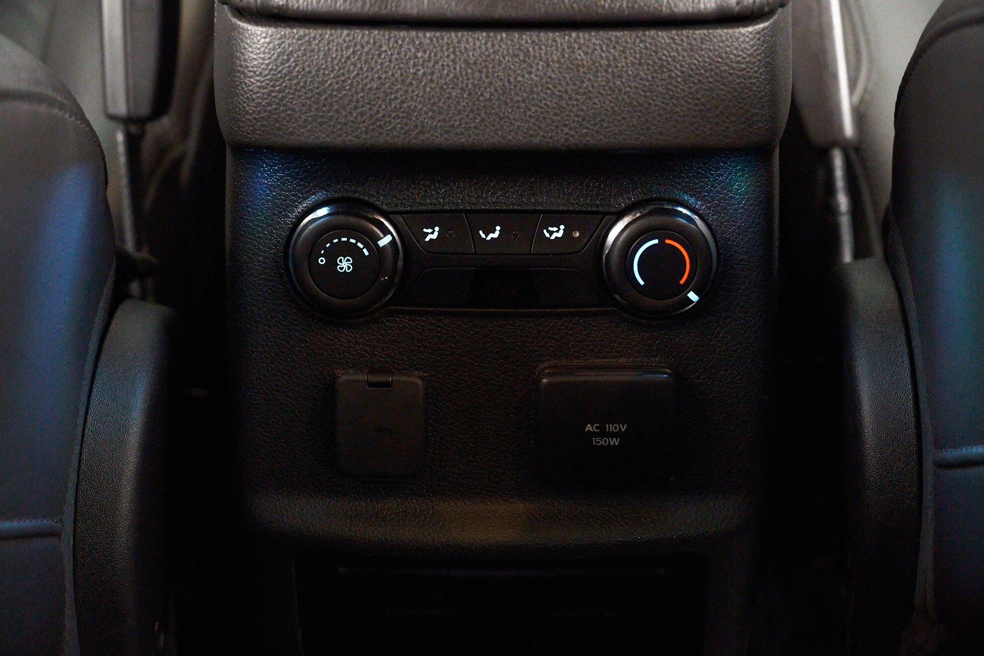Ford Explorer 2014, черный