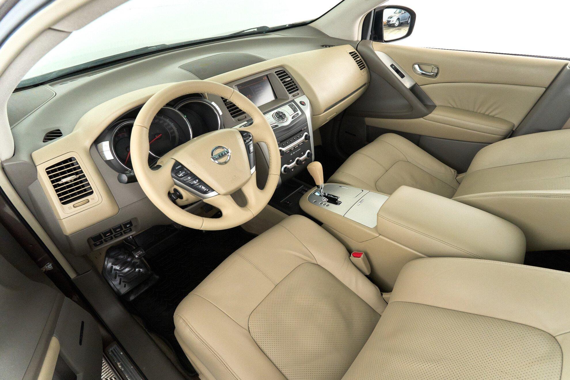 Nissan Murano 2012, бежевый