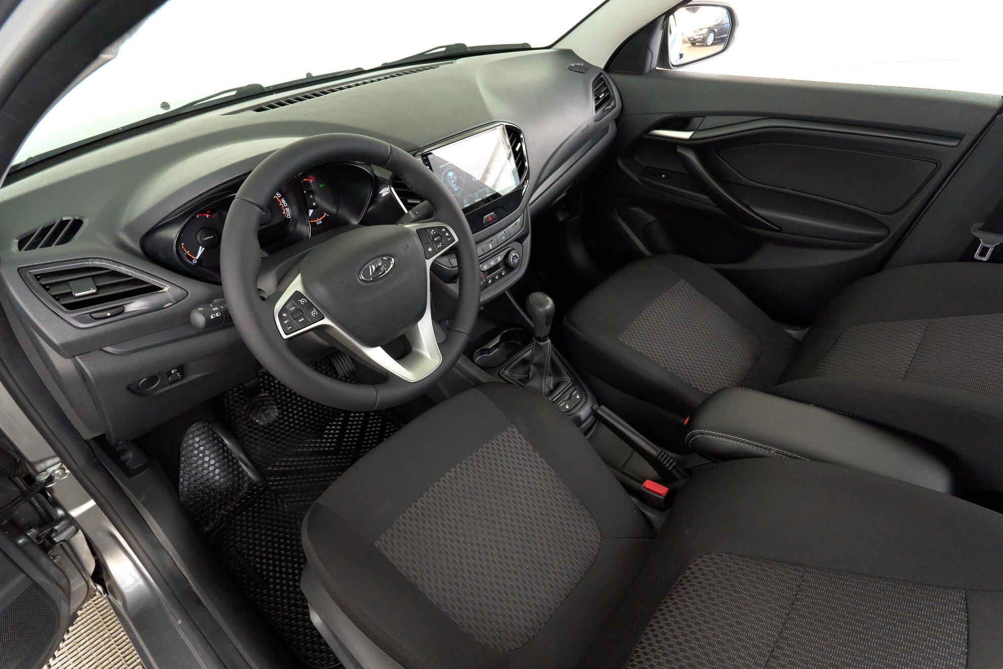 LADA (ВАЗ) Vesta 2019, серый