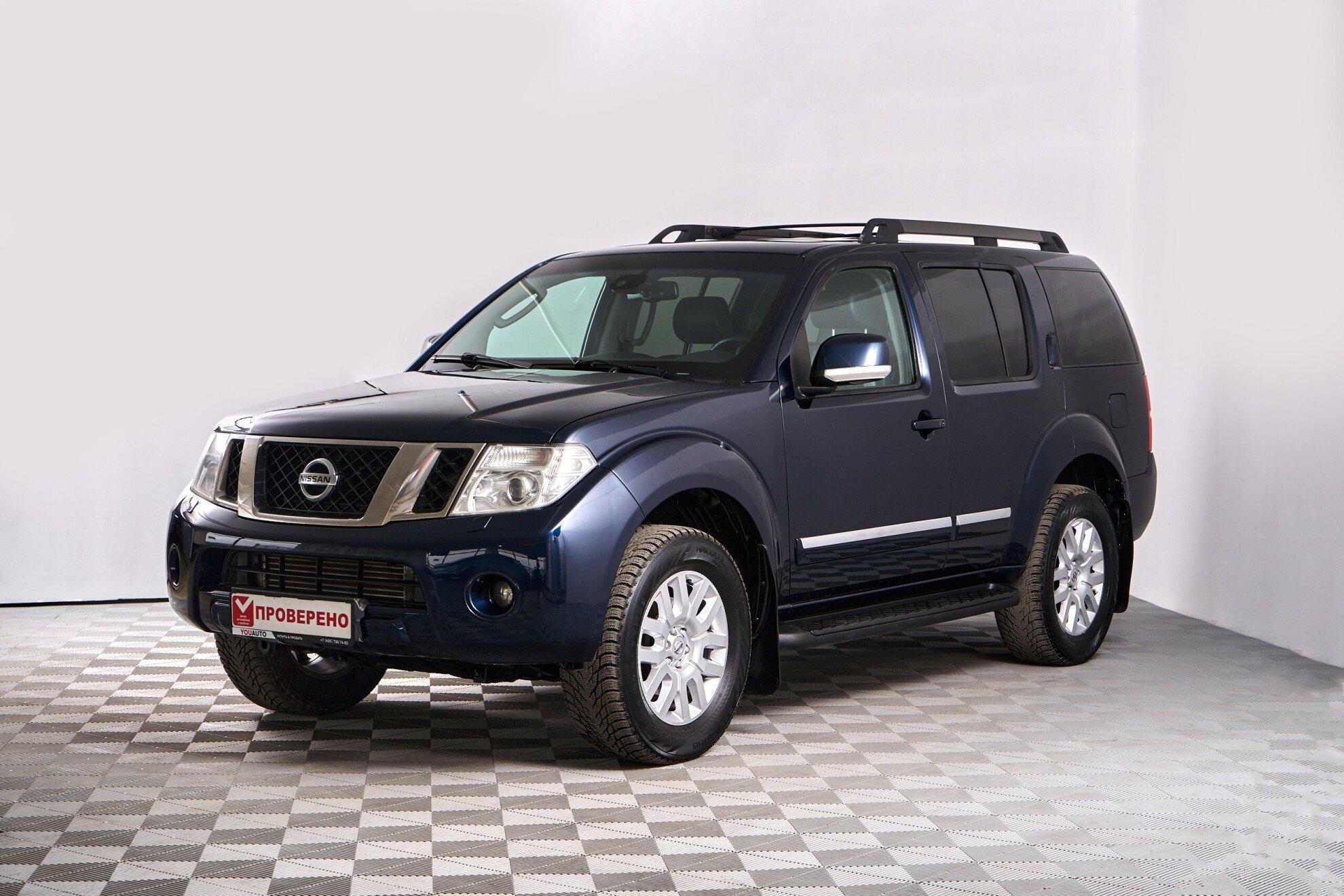 Nissan Pathfinder 2013, синий