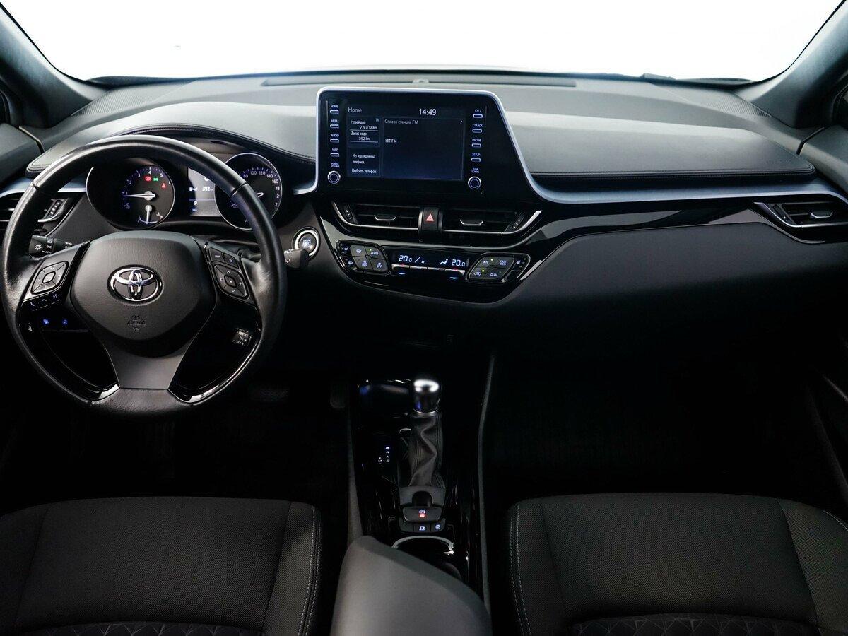 Toyota C-HR 2020, черный