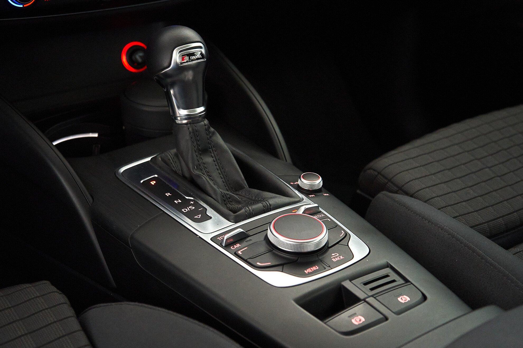 Audi A3 2013, черный