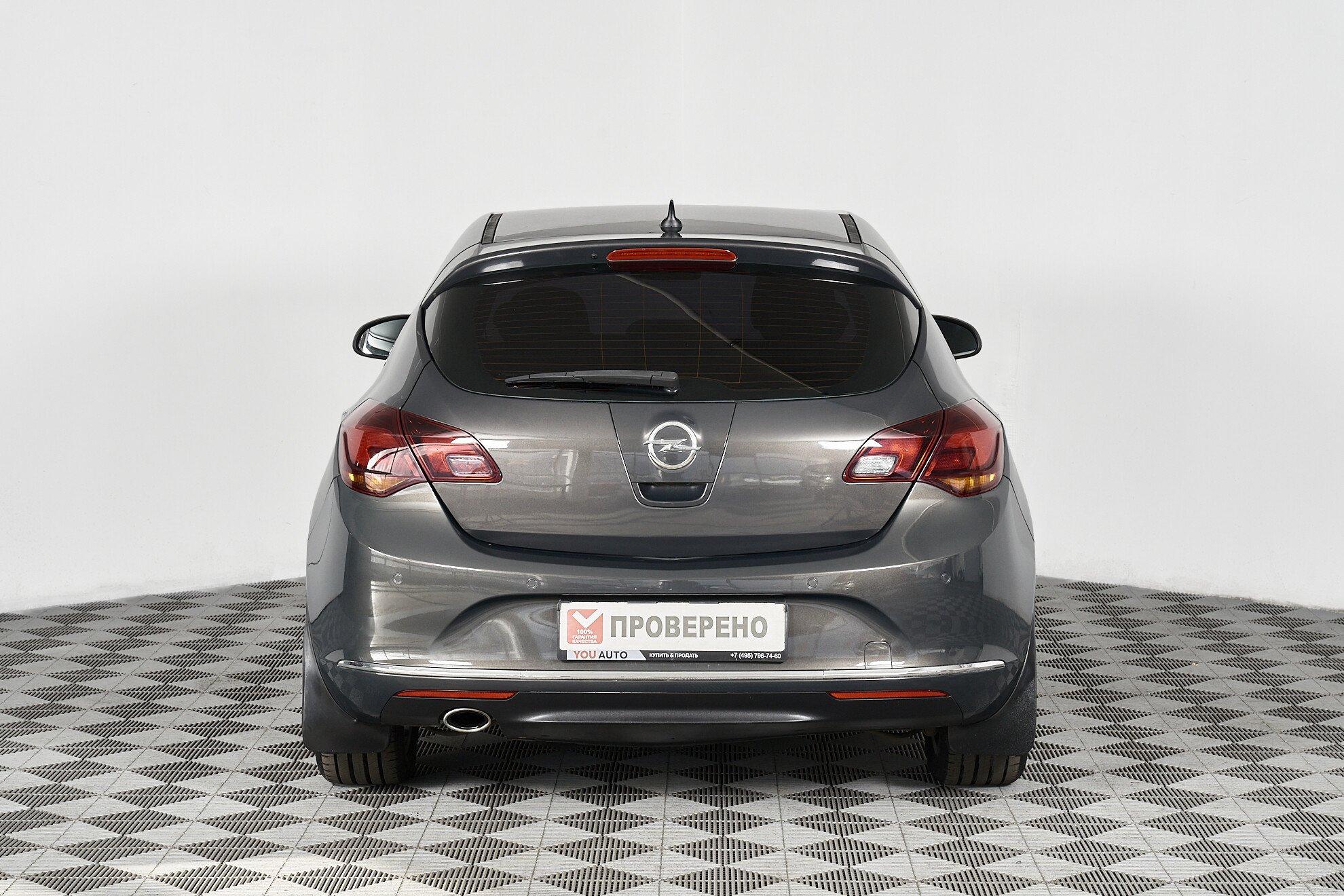 Opel Astra 2013, серый