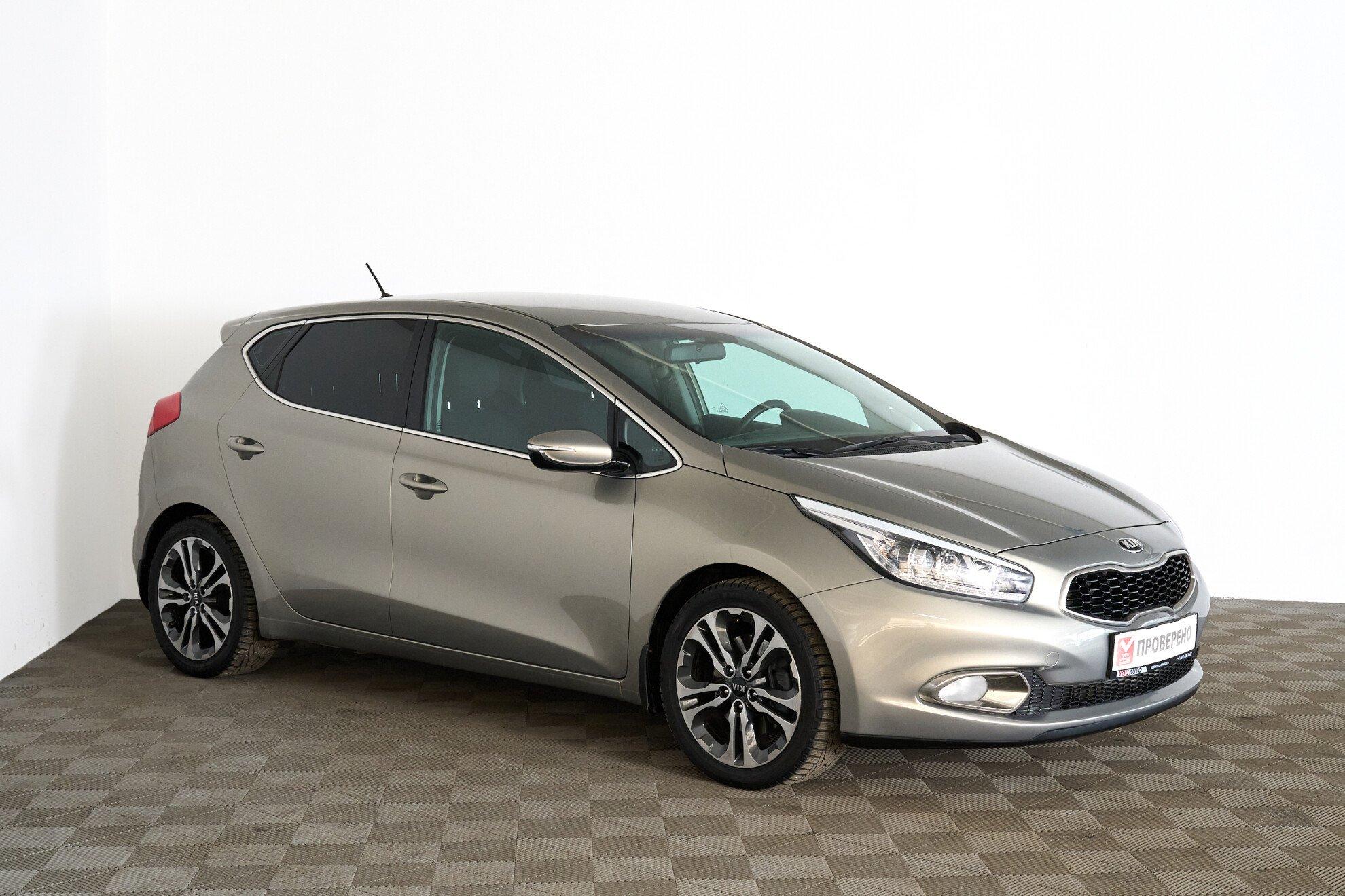 Kia Ceed 2013, серебряный