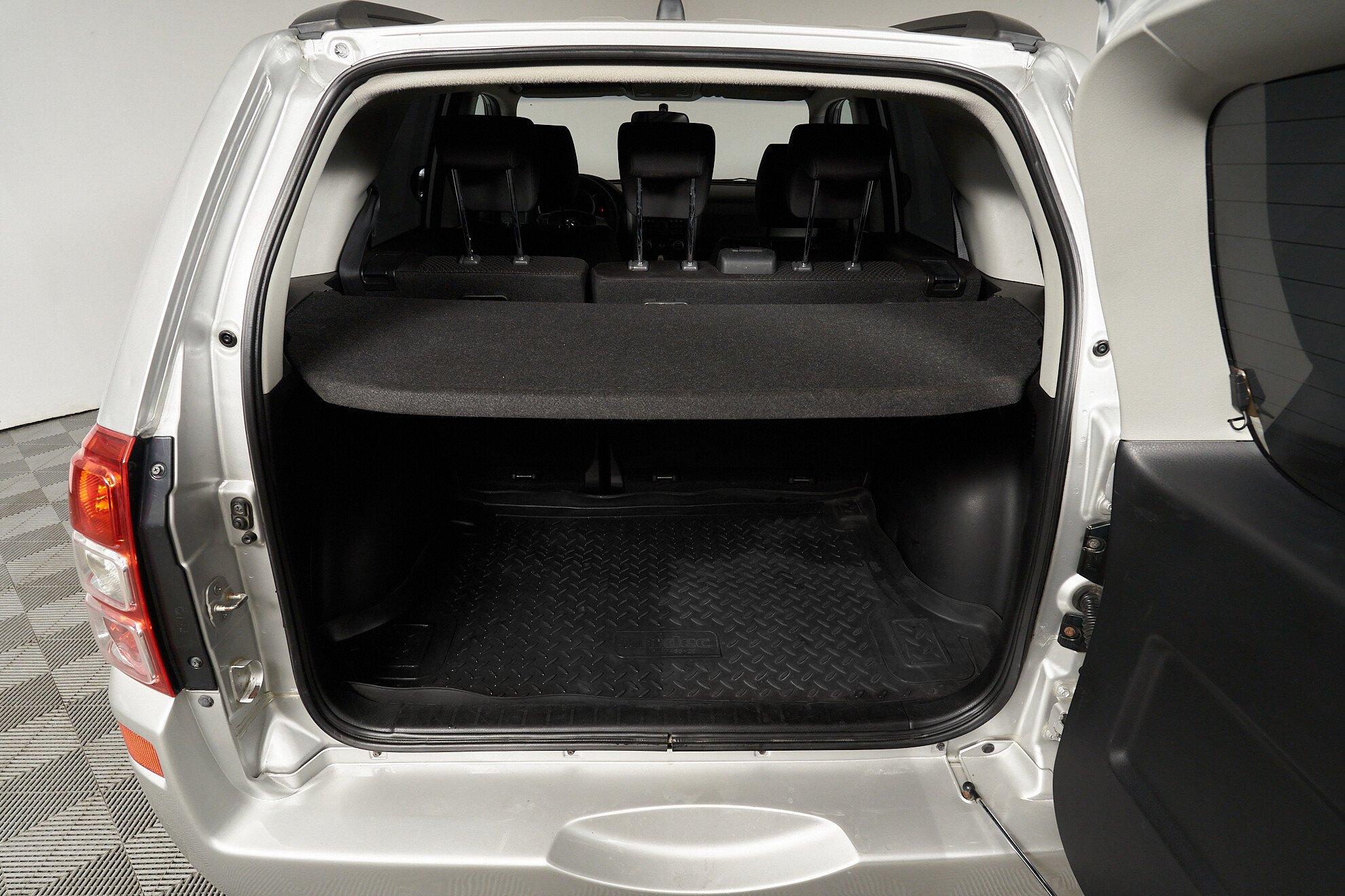 Suzuki Grand Vitara 2010, серебряный