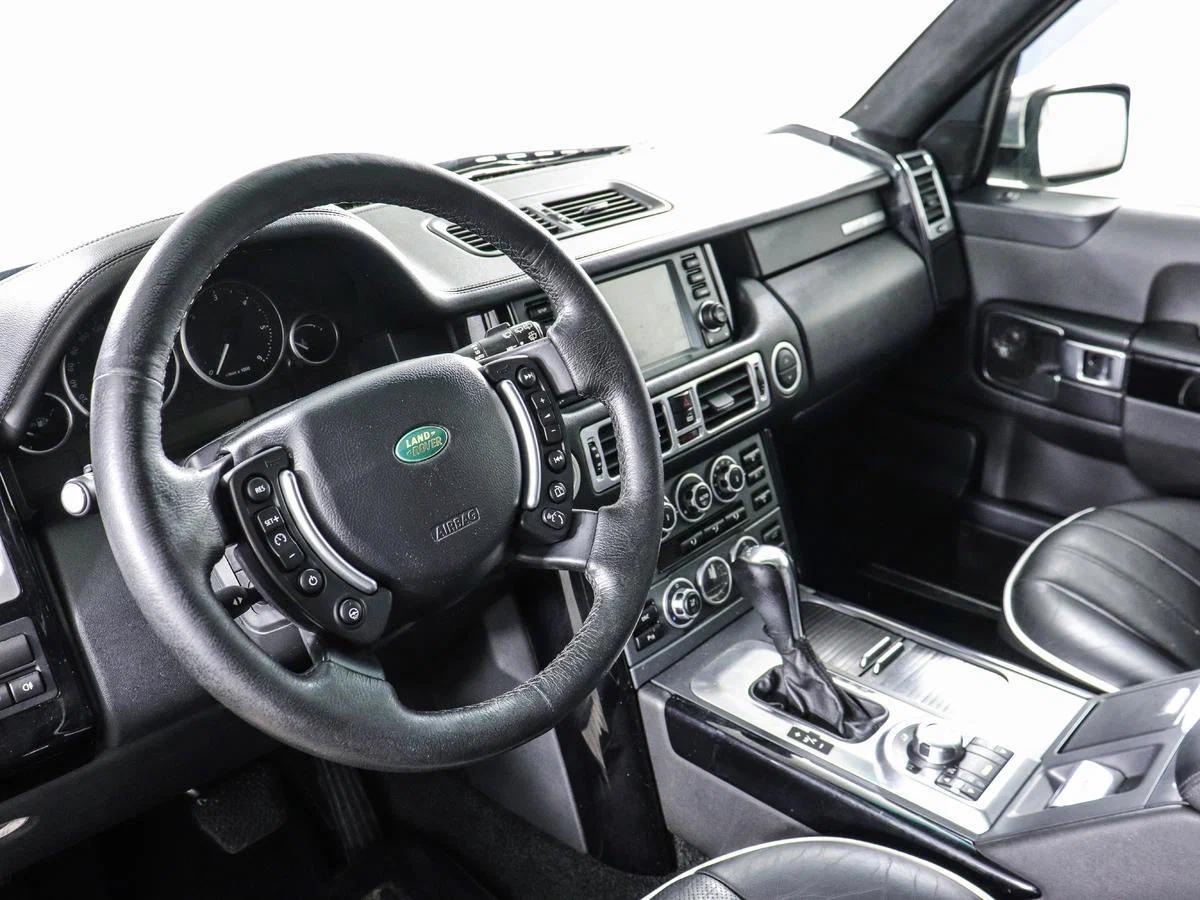 Land Rover Range Rover 2009, белый