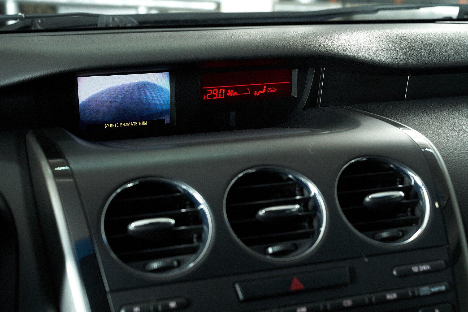 Mazda CX-7 2011, черный