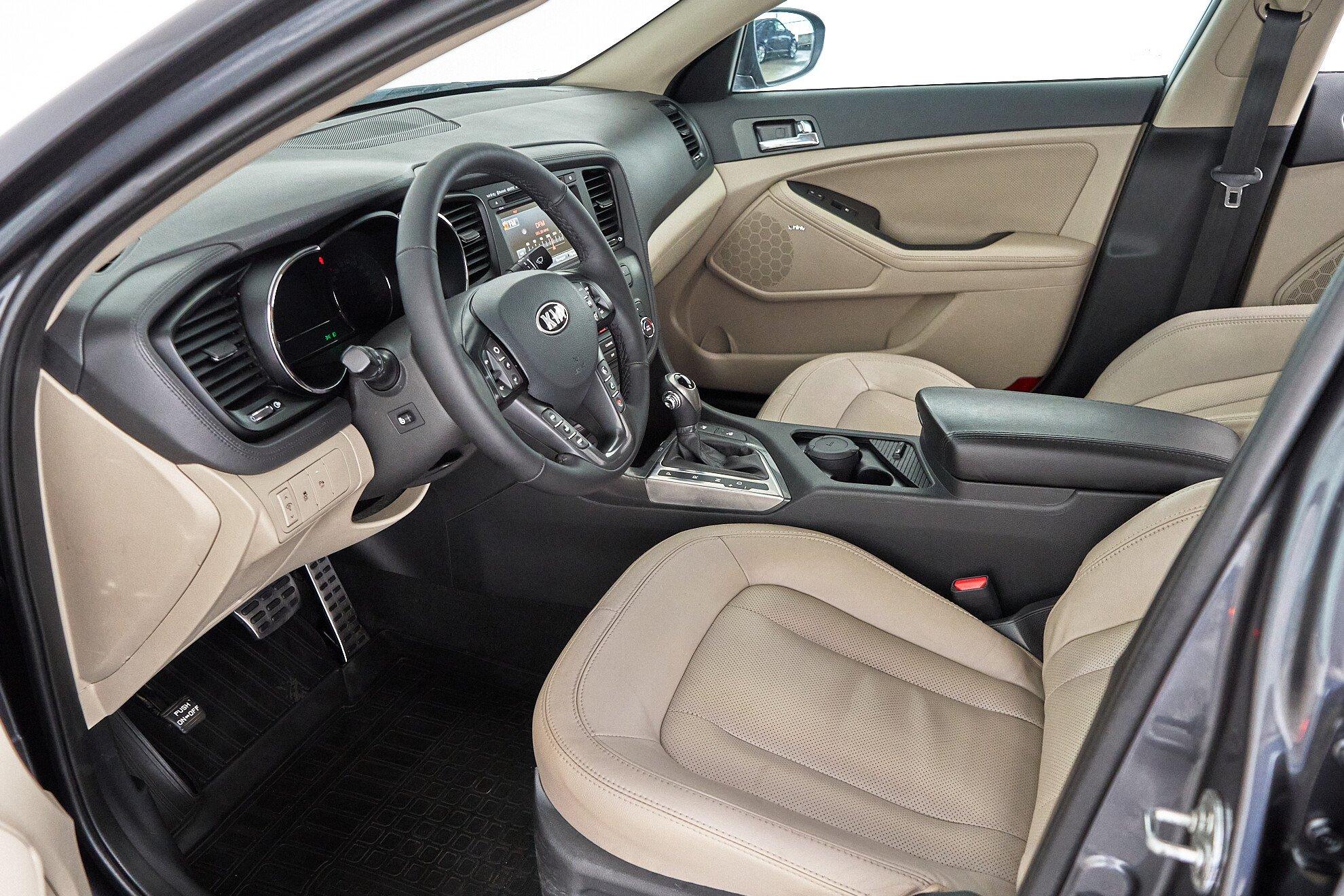 Kia Optima 2013, серый