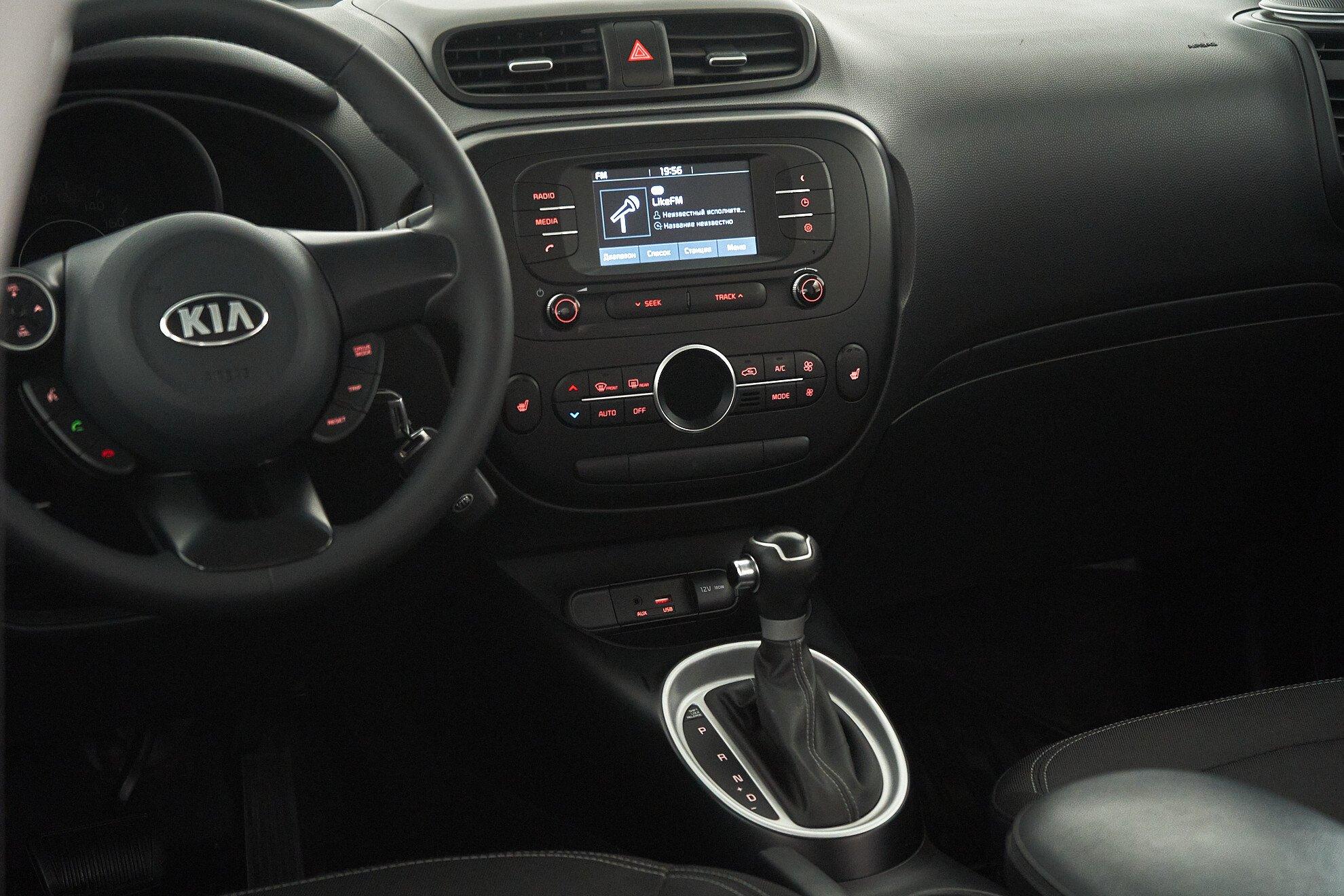 Kia Soul 2018, белый