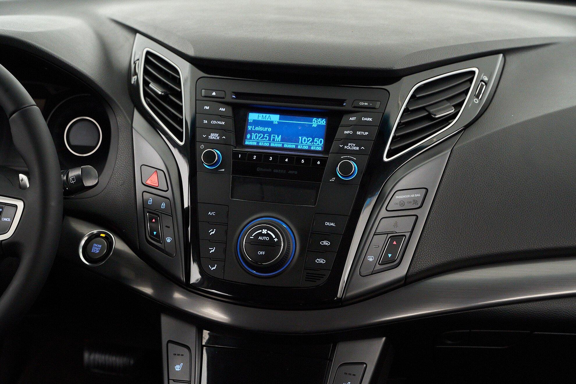 Hyundai i40 2013, черный