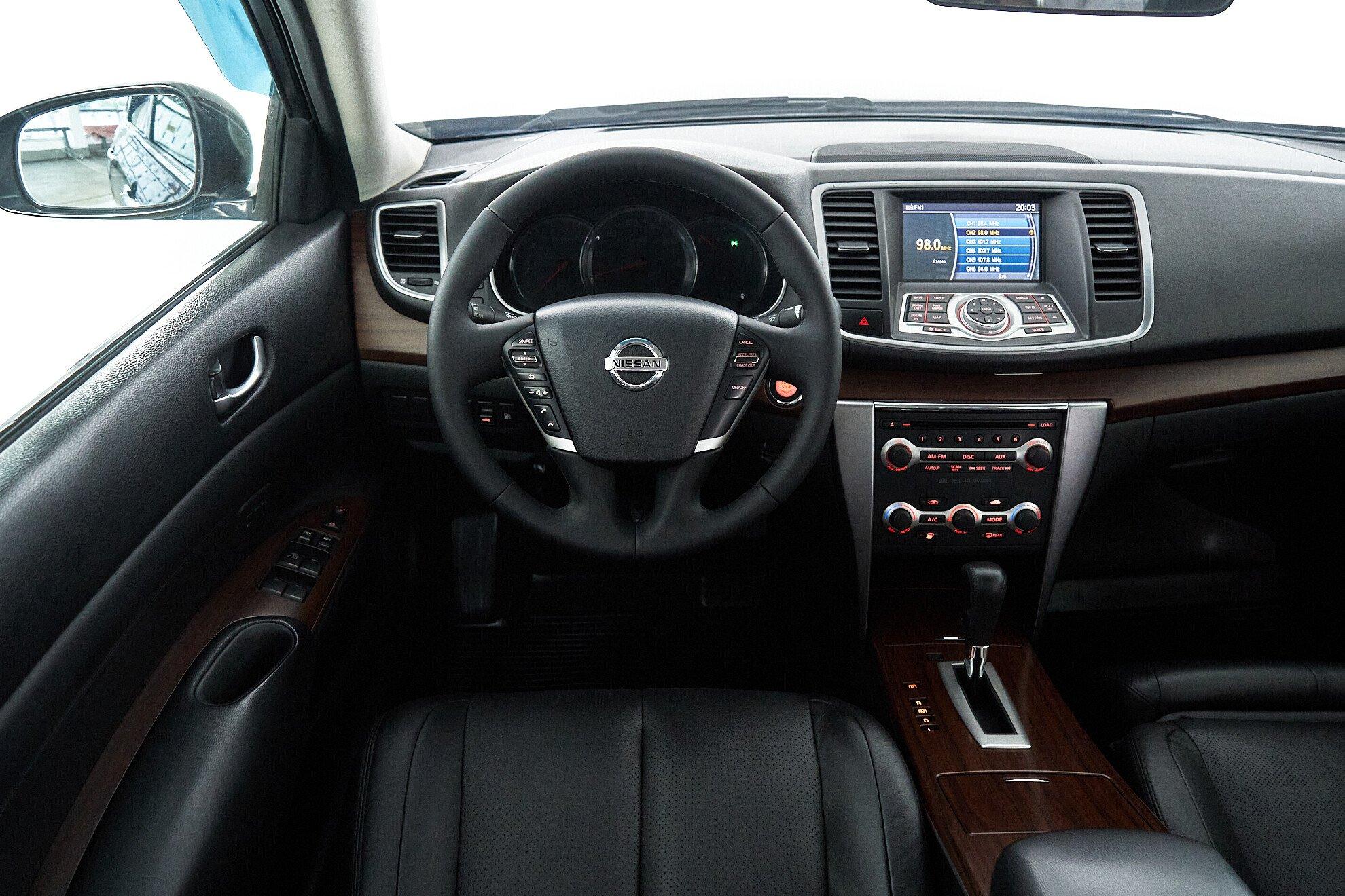 Nissan Teana 2011, черный
