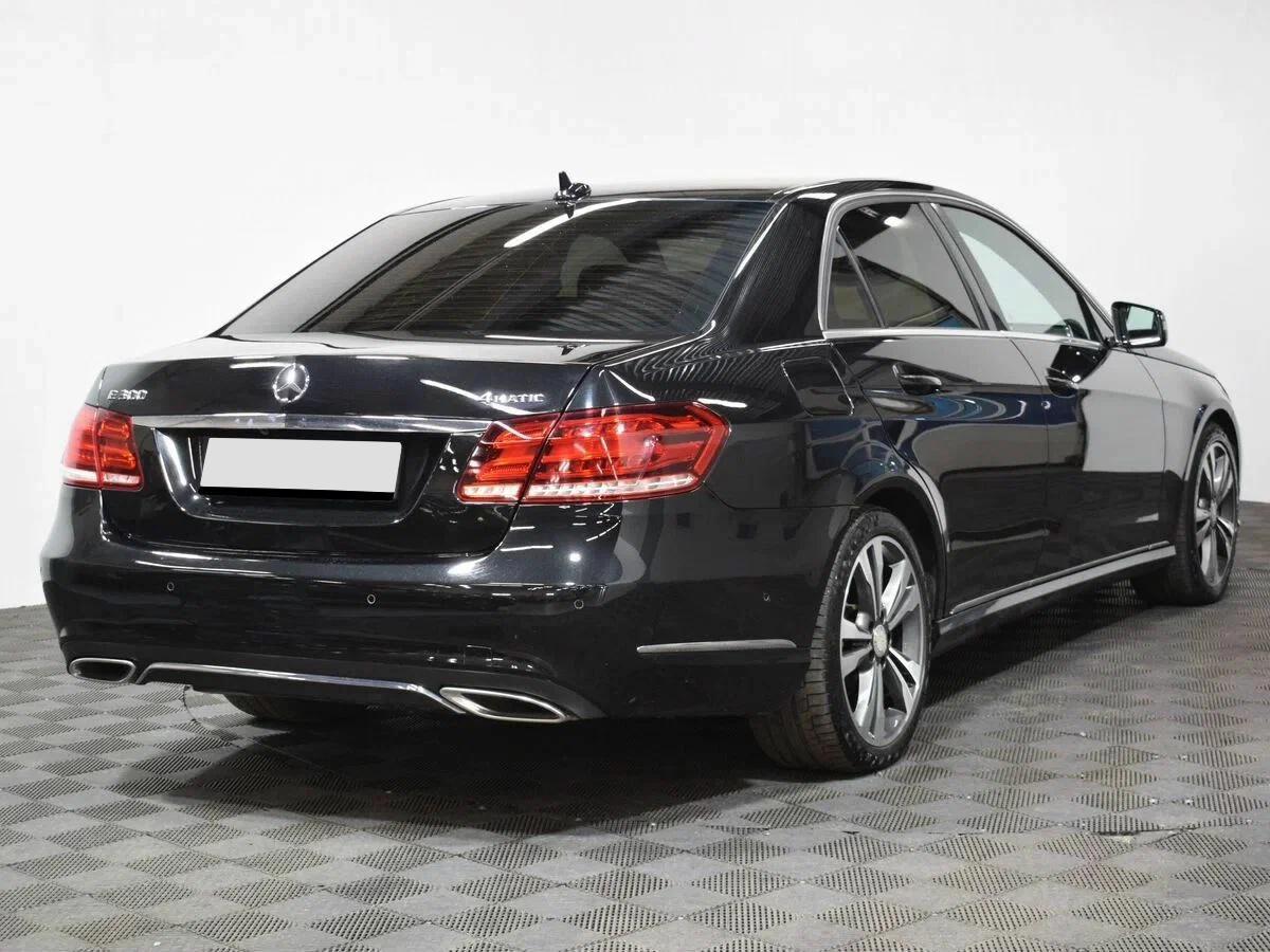 Mercedes-Benz E-Класс 2014, черный