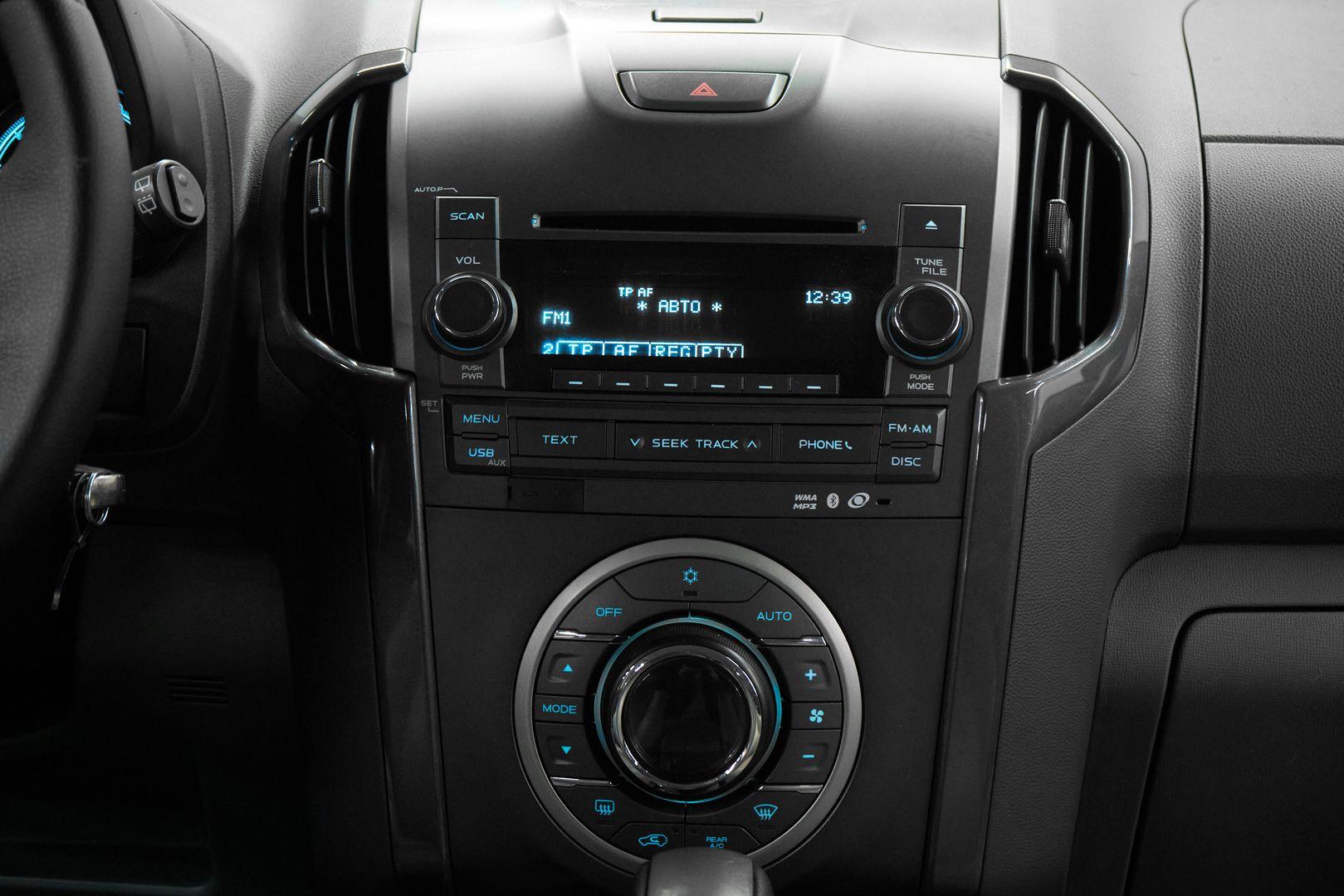 Chevrolet TrailBlazer 2014, черный
