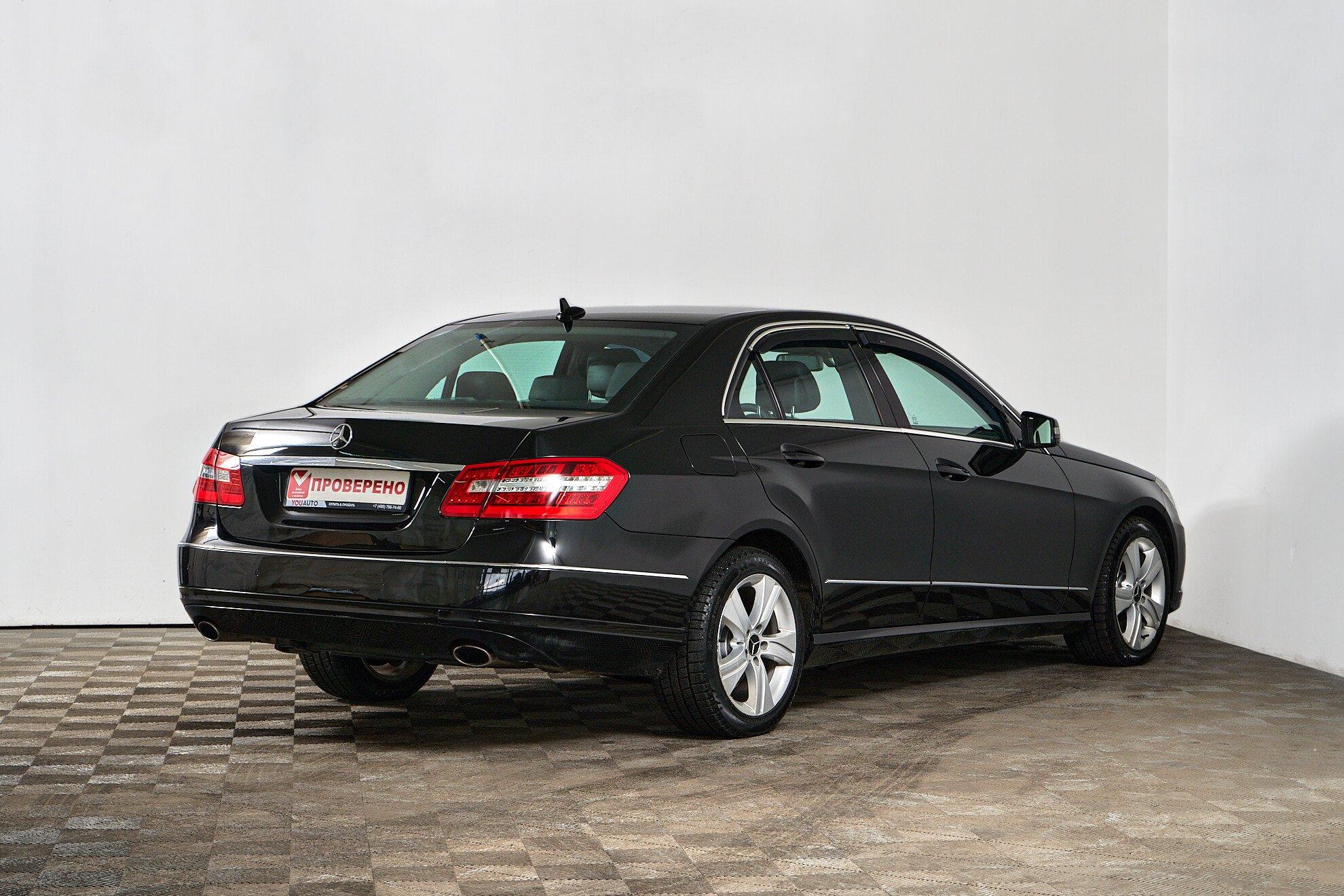 Mercedes-Benz E-Класс 2011, черный