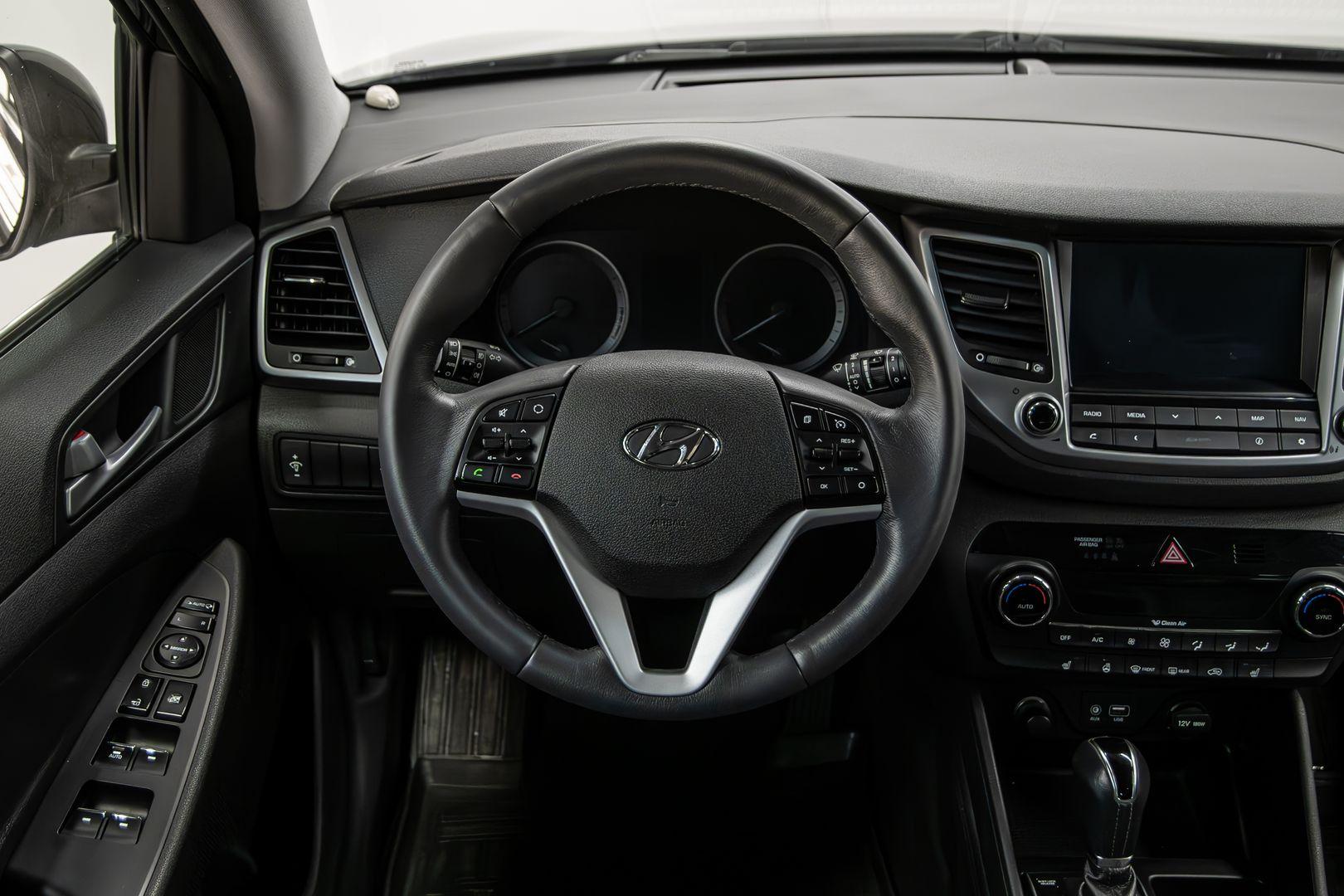 Hyundai Tucson 2017, черный