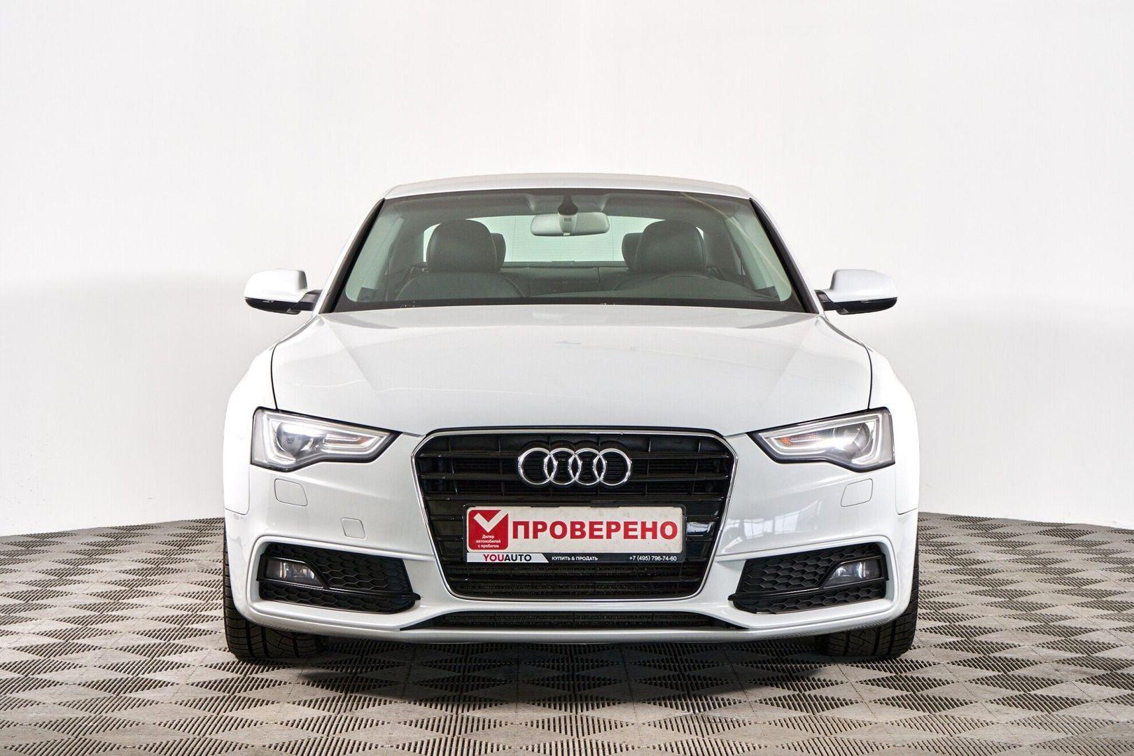 Audi A5 2013, белый
