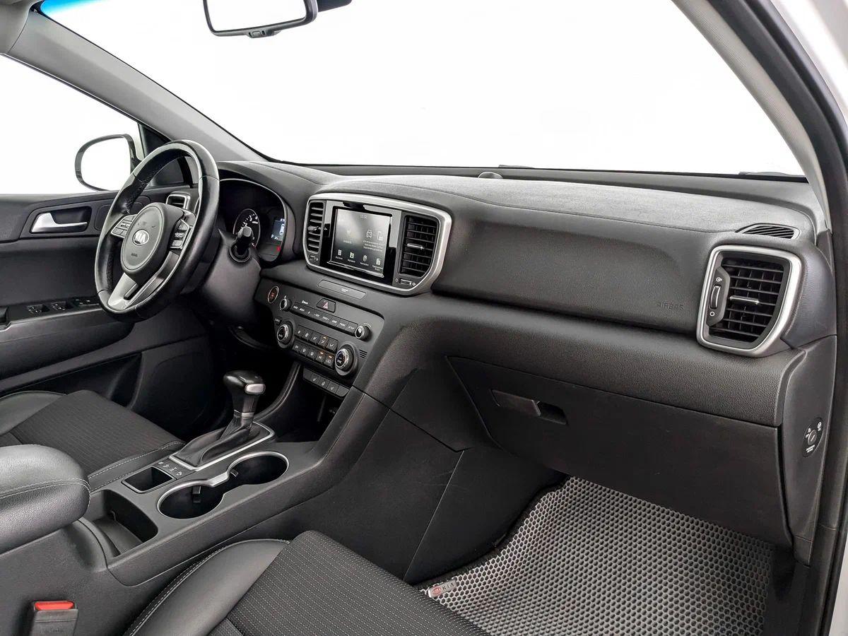 Kia Sportage 2019, белый