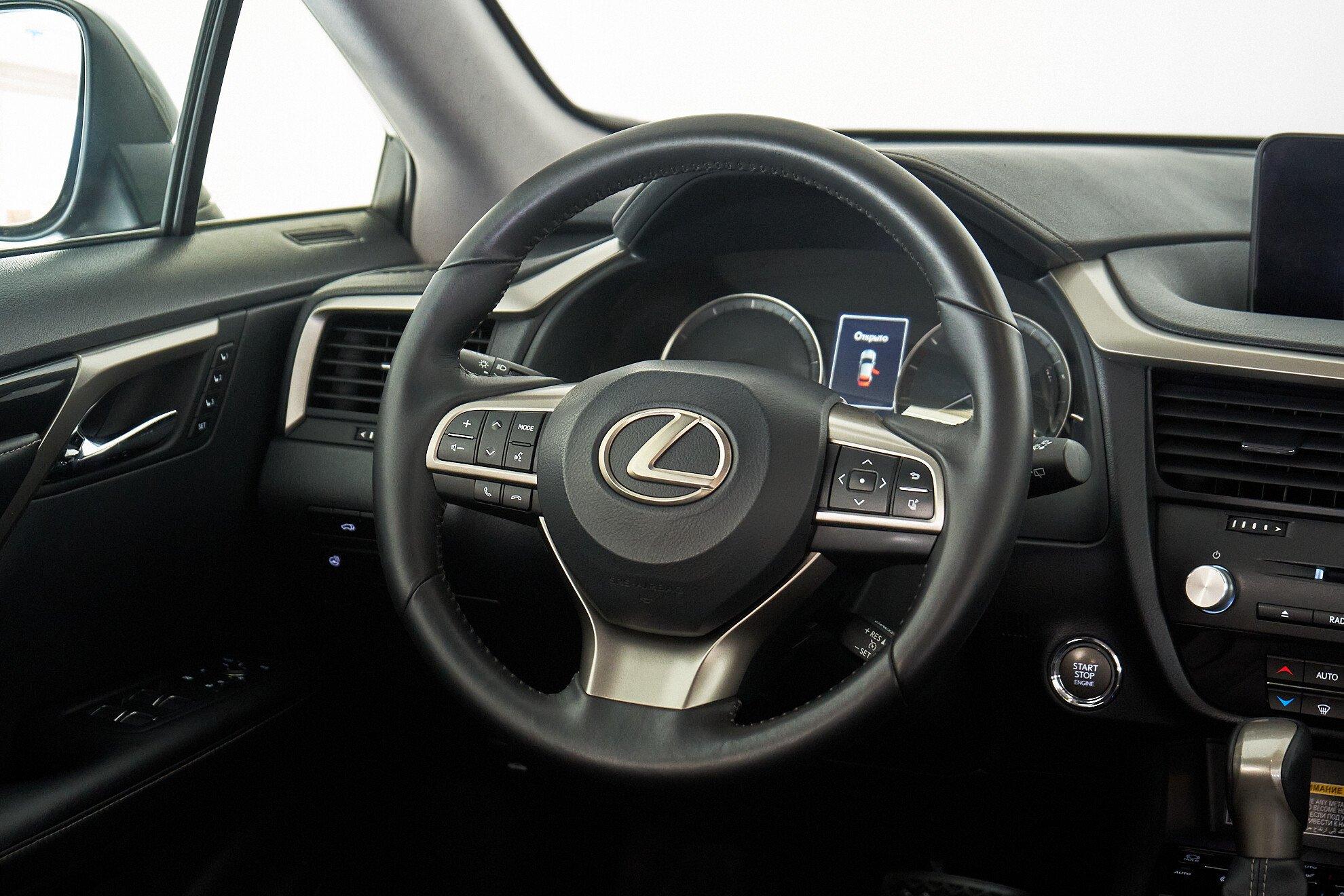 Lexus RX 2019, серый
