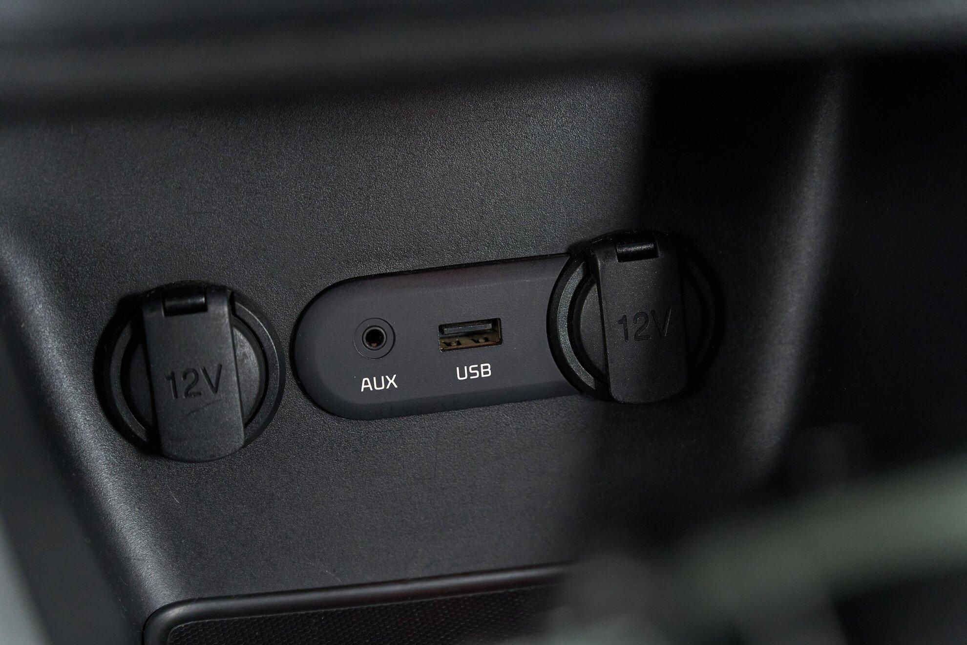 Kia Ceed 2012, серебряный