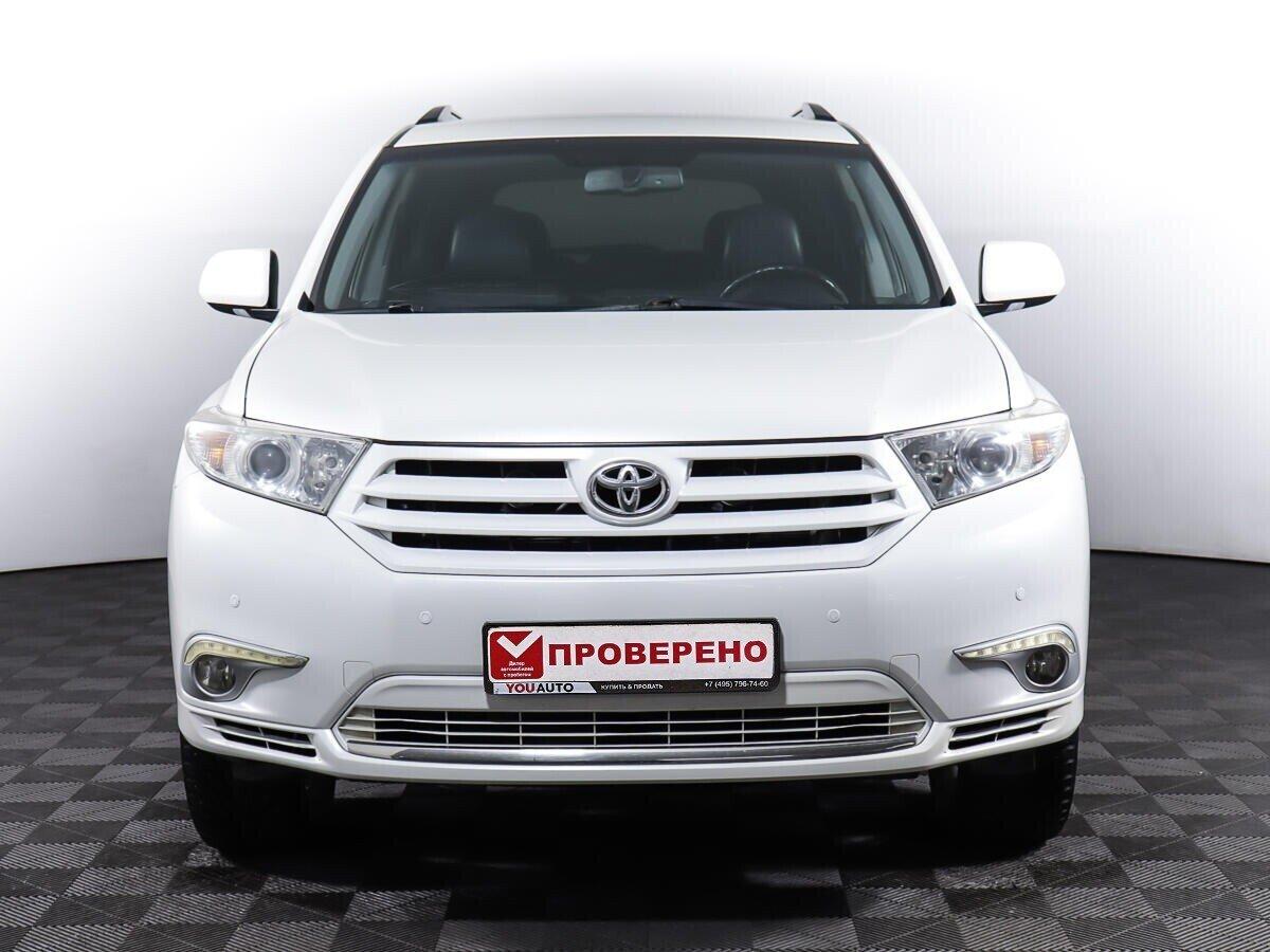 Toyota Highlander 2012, белый
