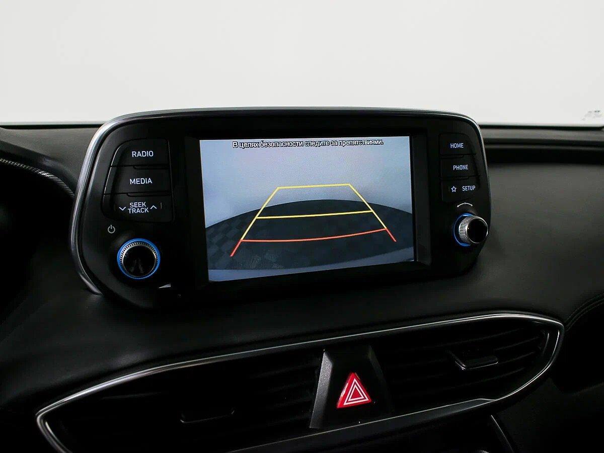Hyundai Santa Fe 2019, серебряный