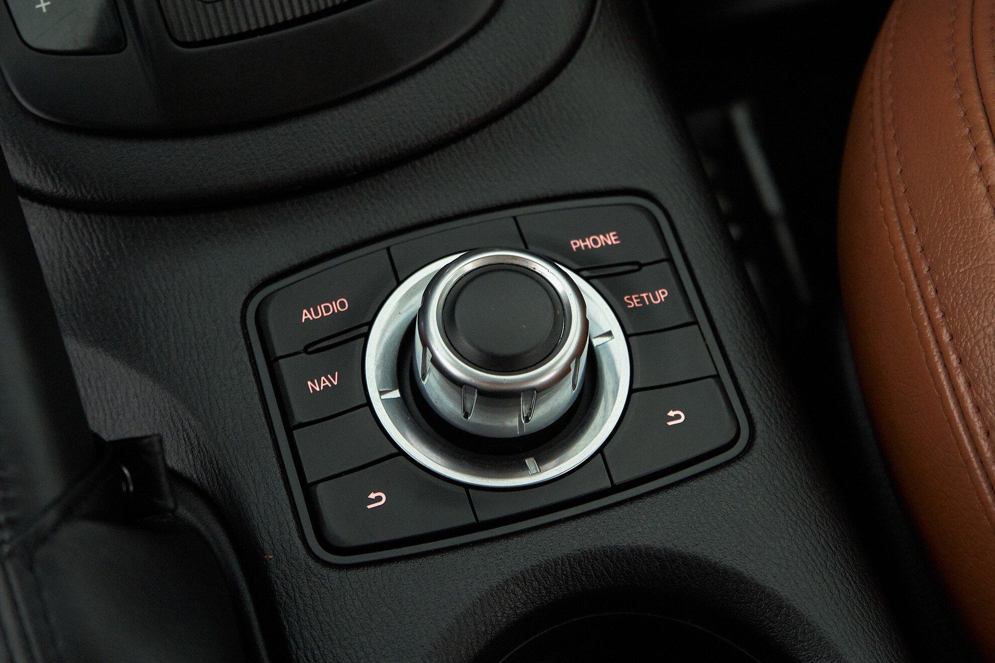 Mazda CX-5 2013, белый