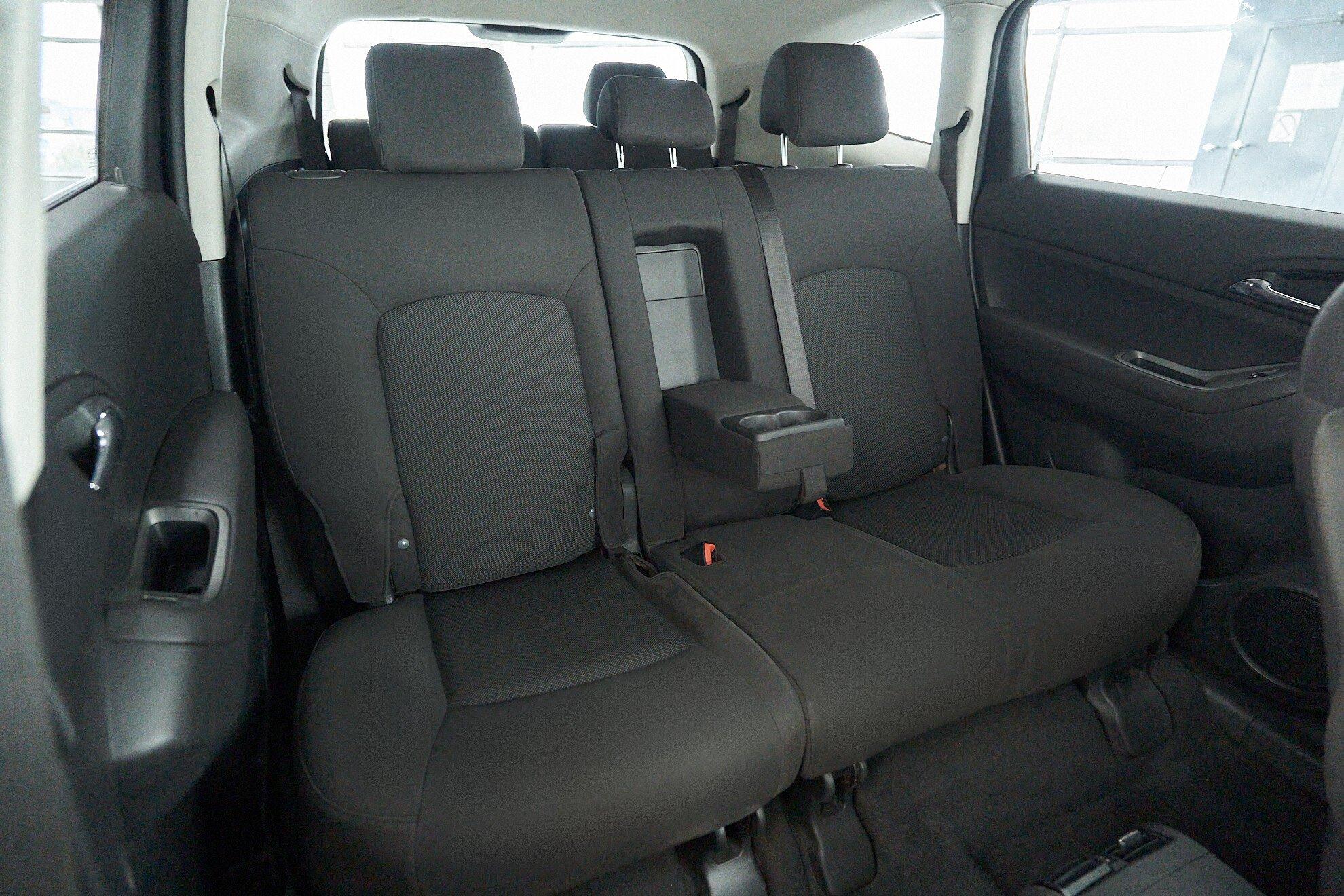 Chevrolet Orlando 2013, белый