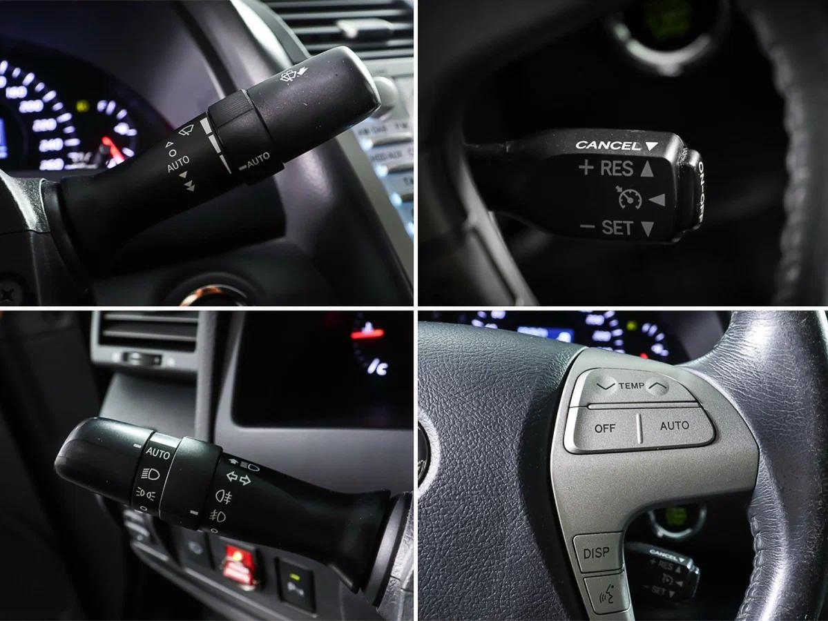Toyota Camry 2011, черный