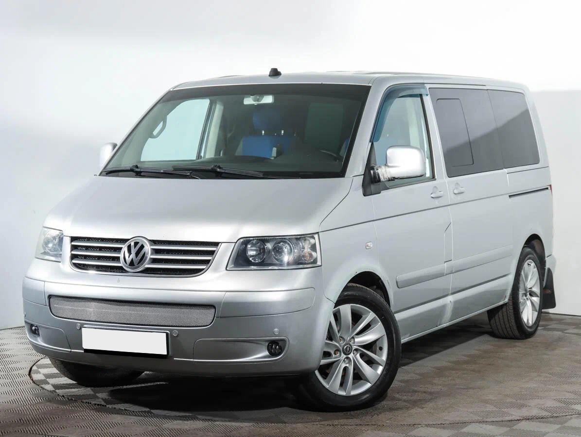 Volkswagen Multivan 2007, серебряный