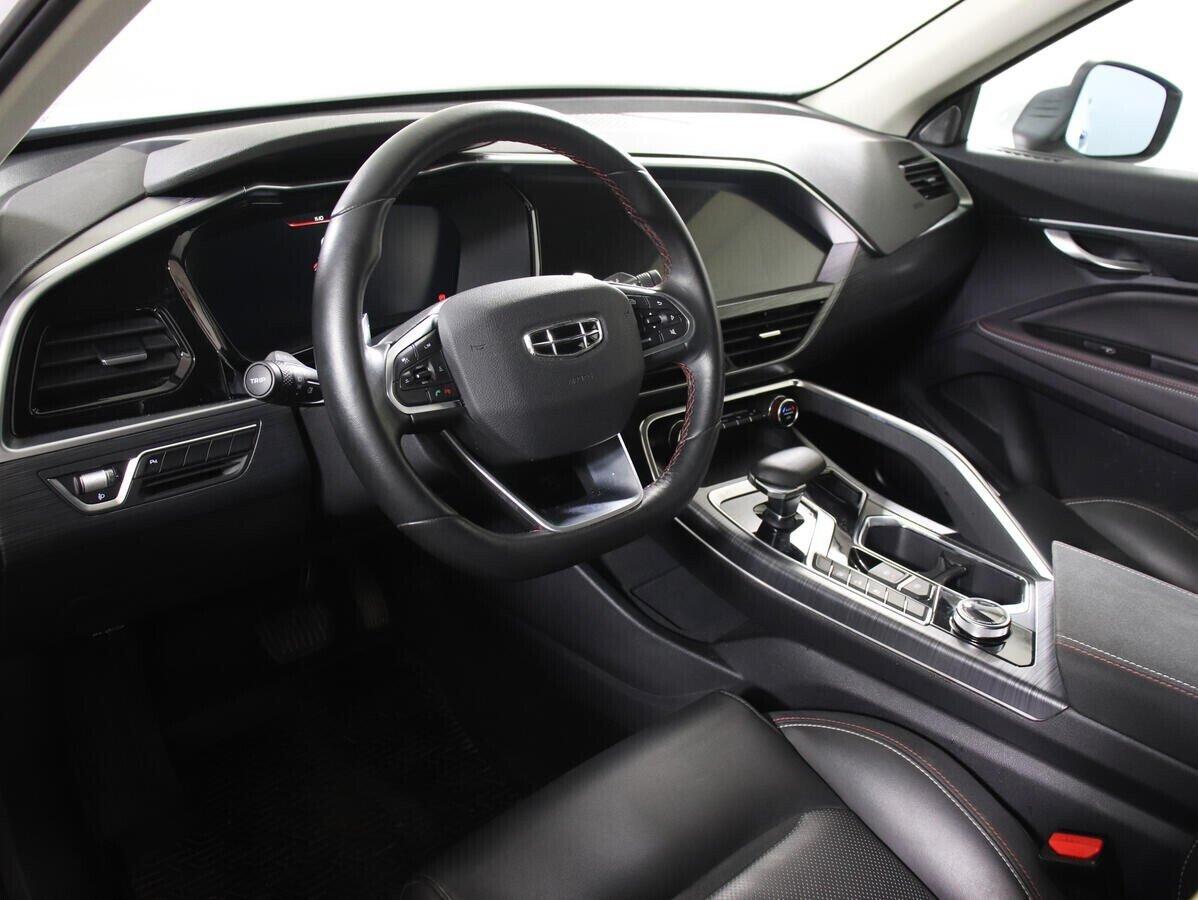 Geely Tugella 2022, белый
