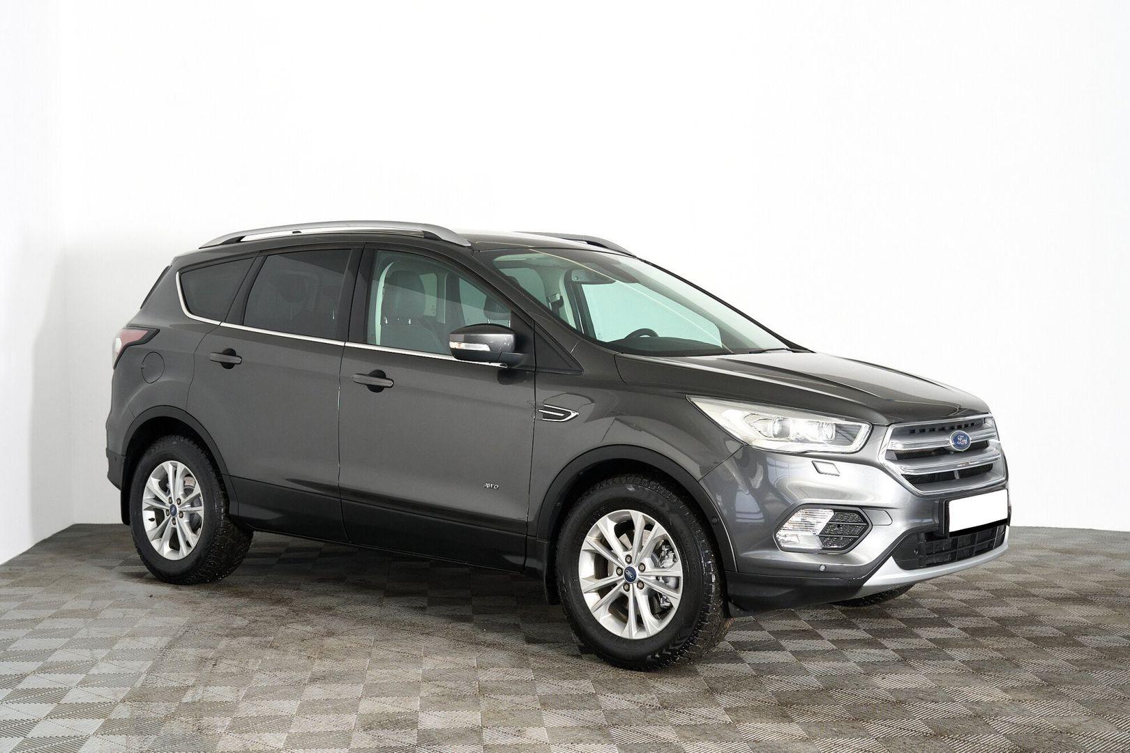 Ford Kuga 2018, серый