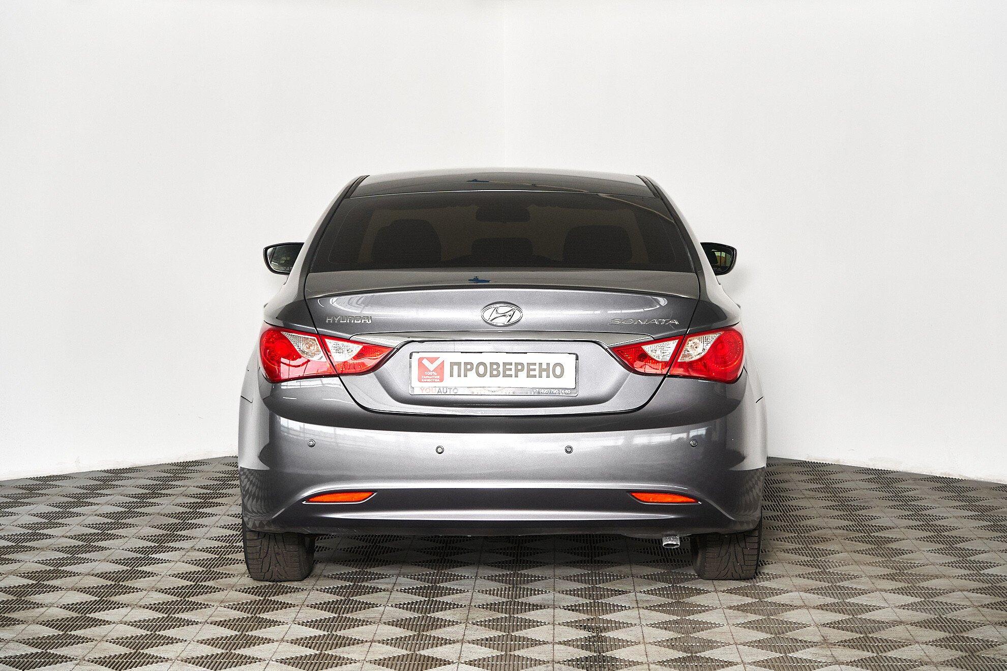 Hyundai Sonata 2012, серый
