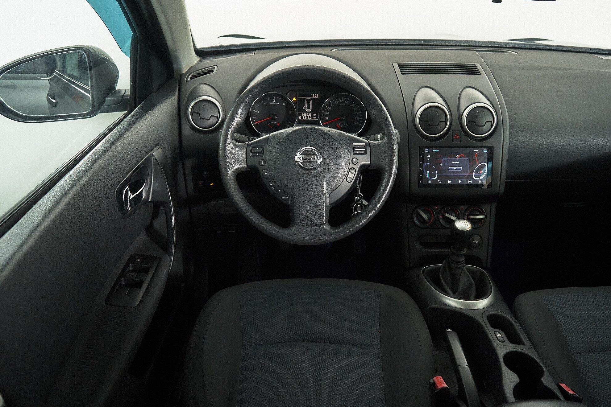 Nissan Qashqai+2 2012, серый