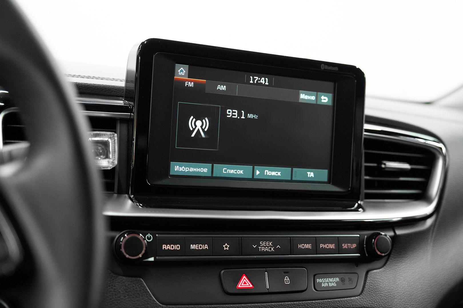 Kia Ceed 2019, коричневый