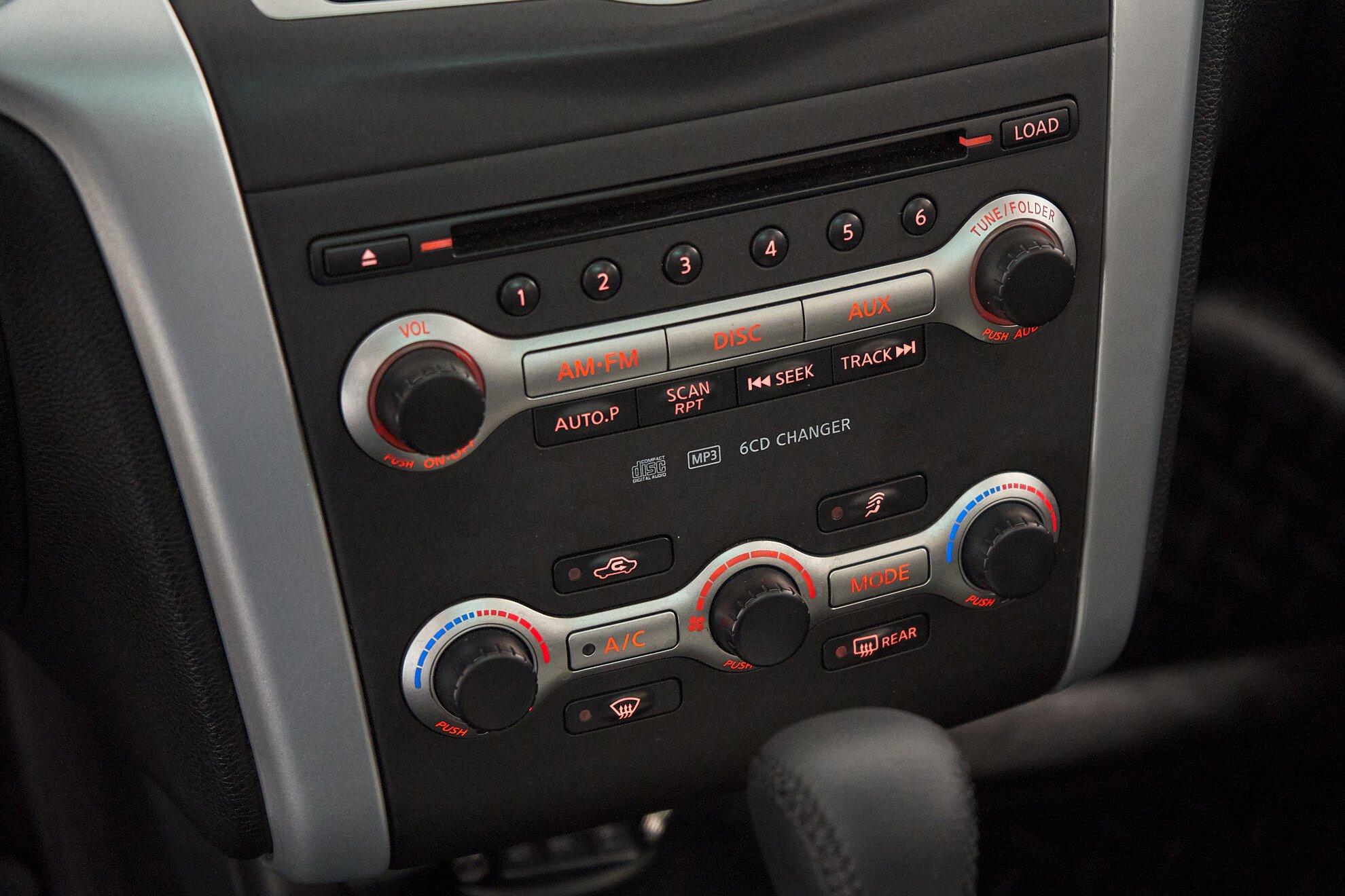 Nissan Murano 2011, черный