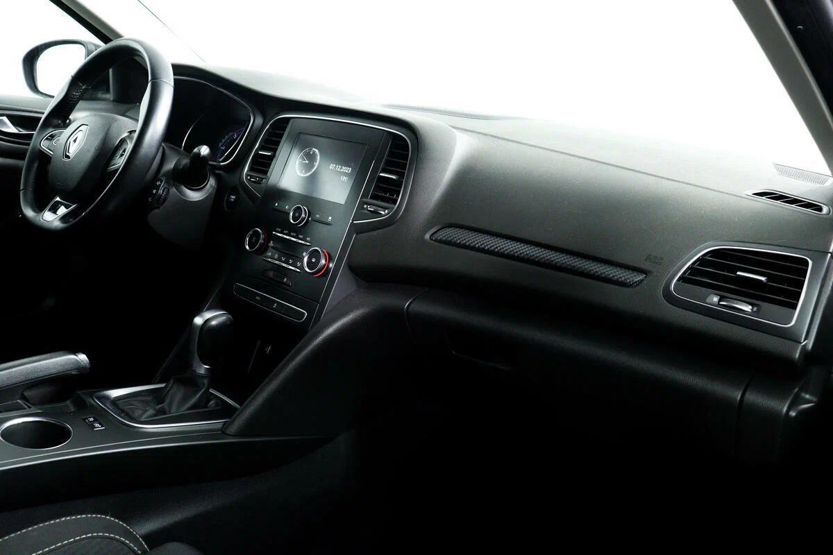 Renault Megane 2016, черный
