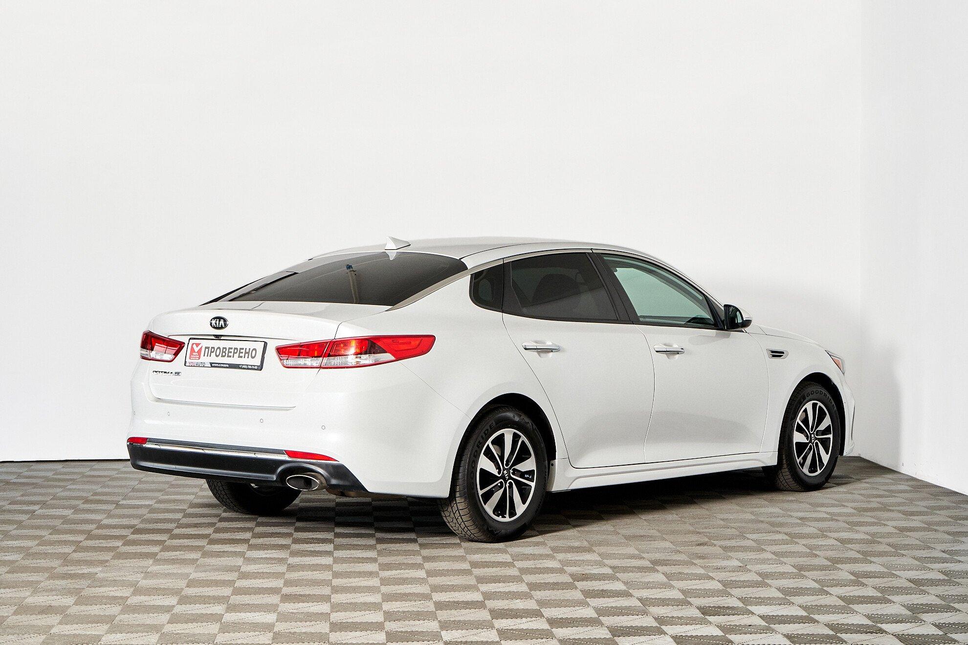 Kia Optima 2017, белый