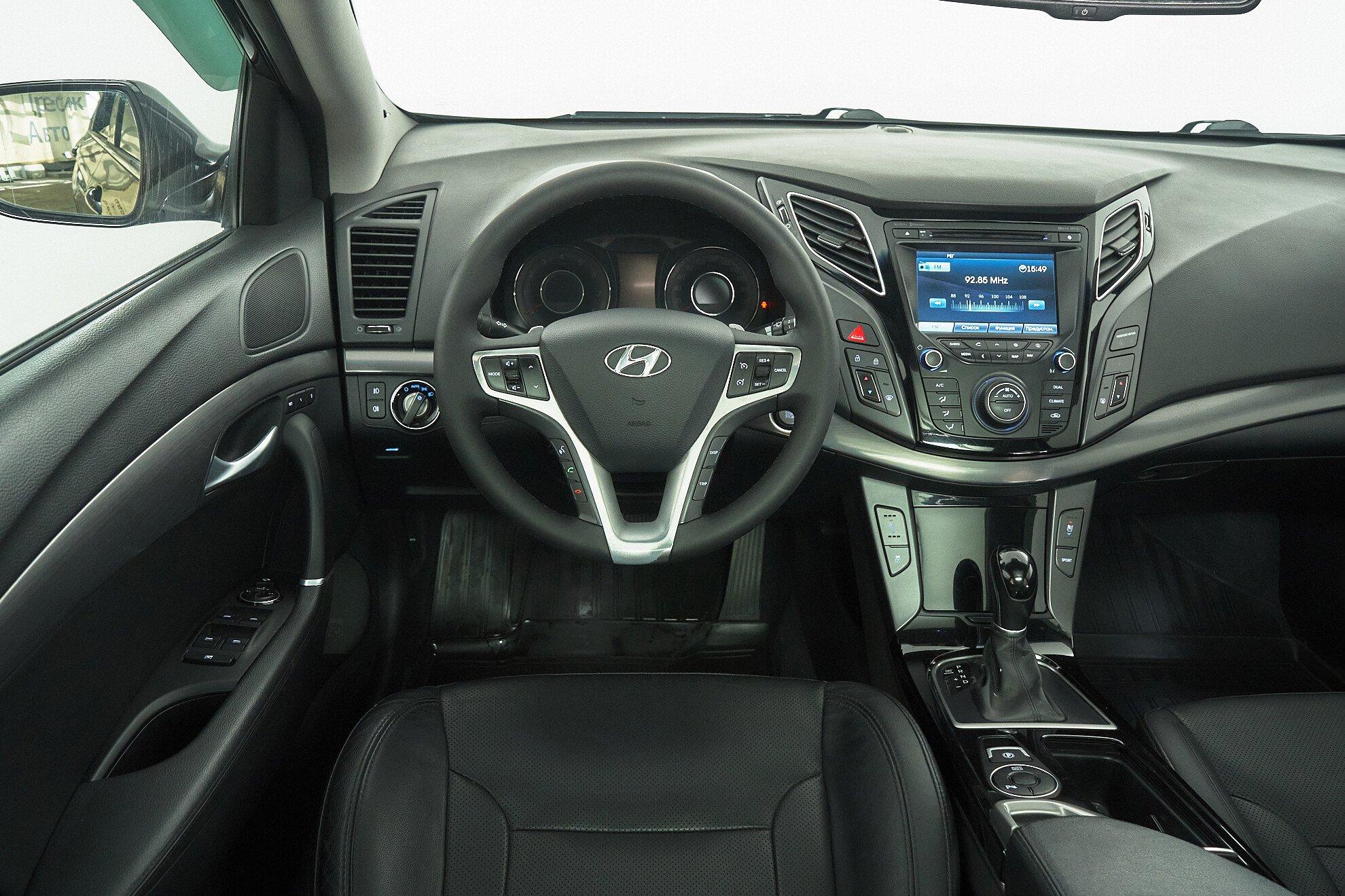 Hyundai i40 2013, черный