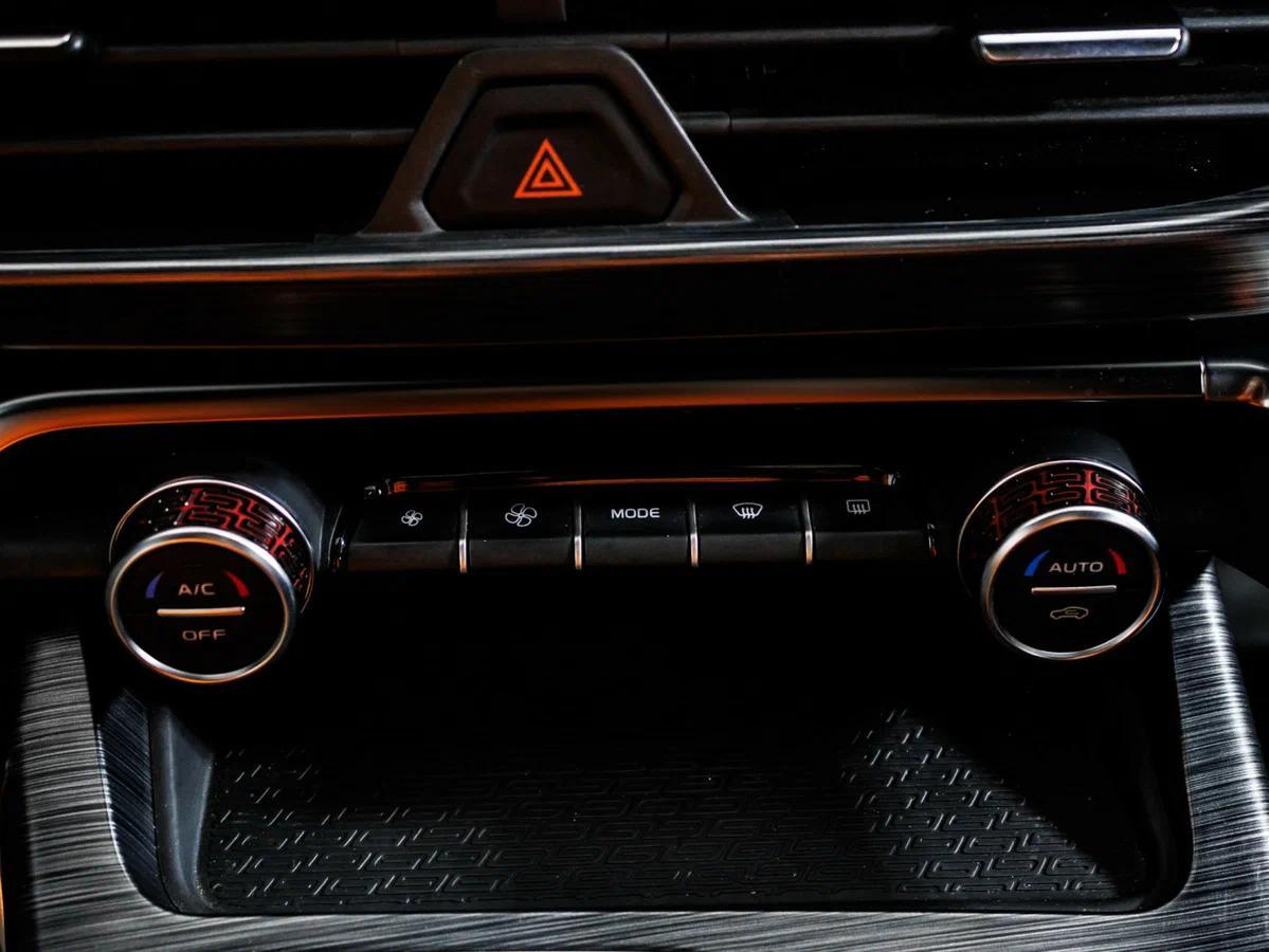 Geely Tugella 2024, серый